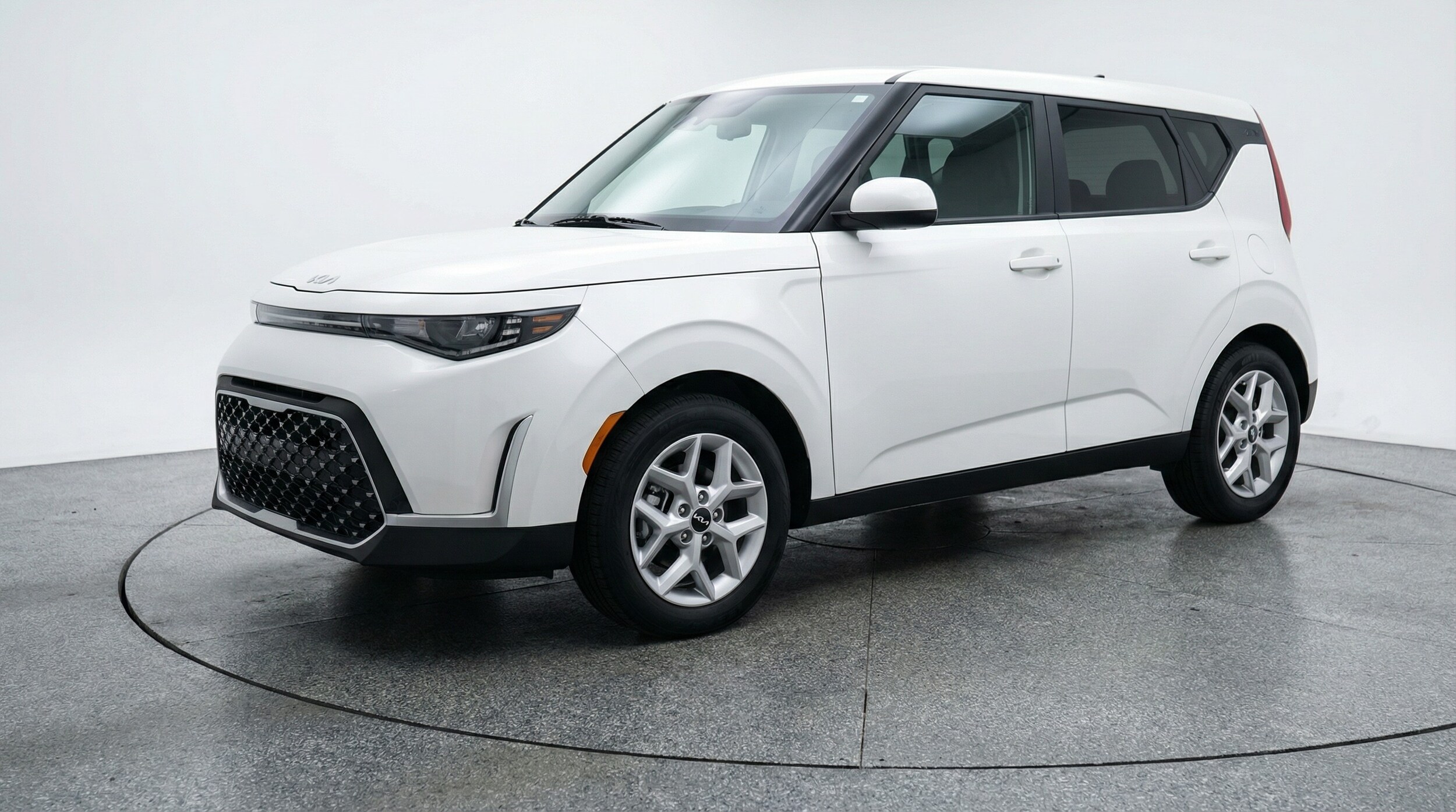 Thumbnail: 2025 Kia Soul - 3