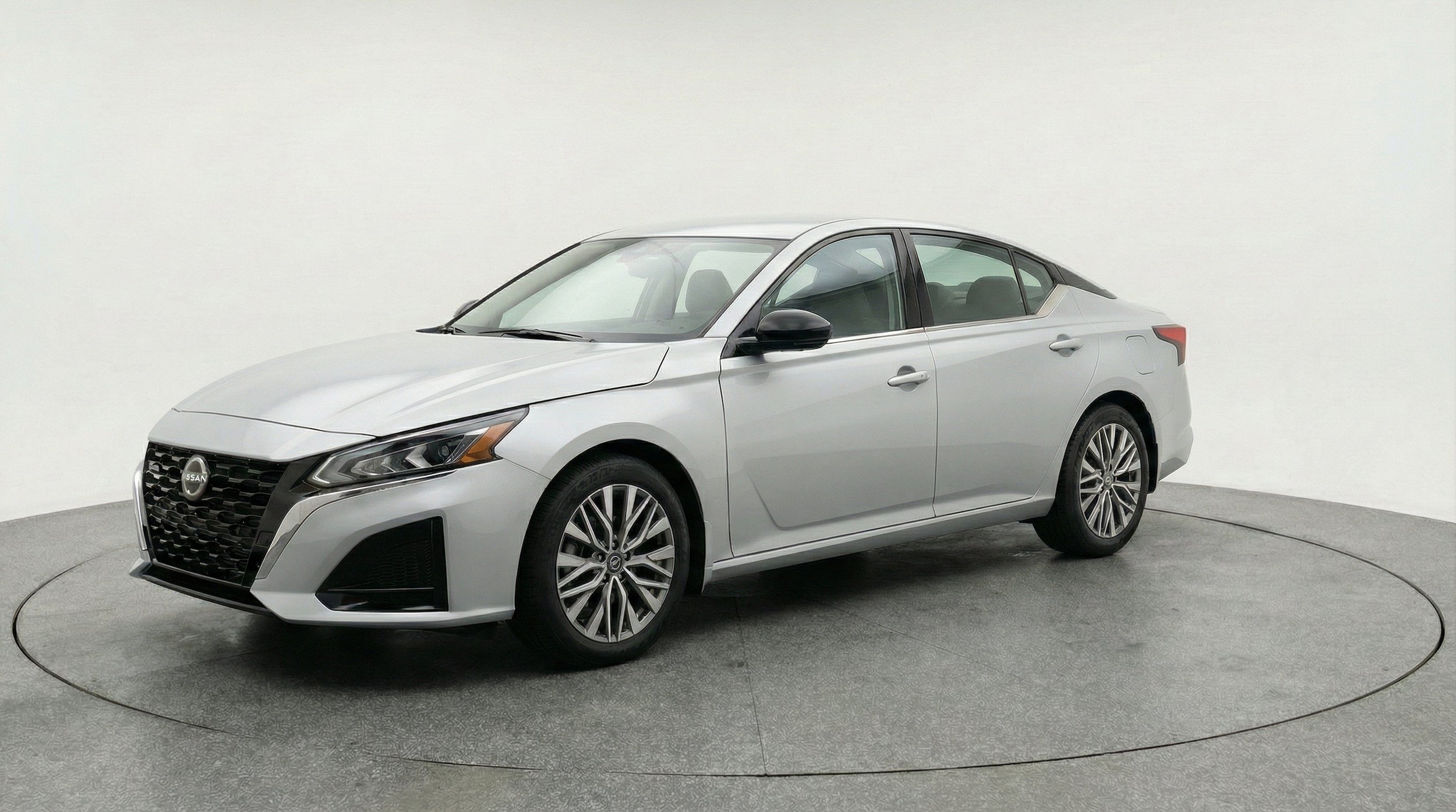 Thumbnail: 2026 Nissan Altima - 3