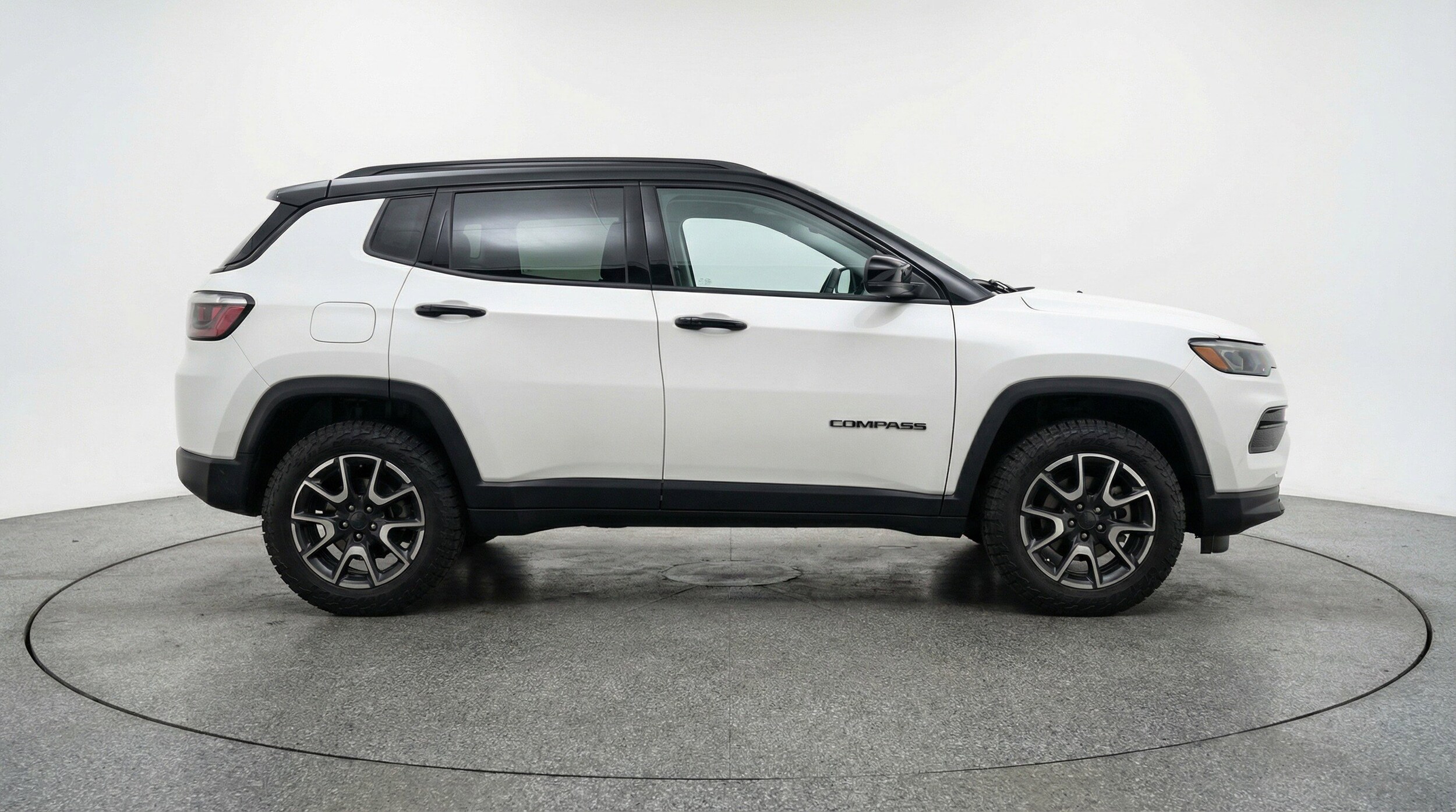 Thumbnail: 2025 Jeep Compass - 11