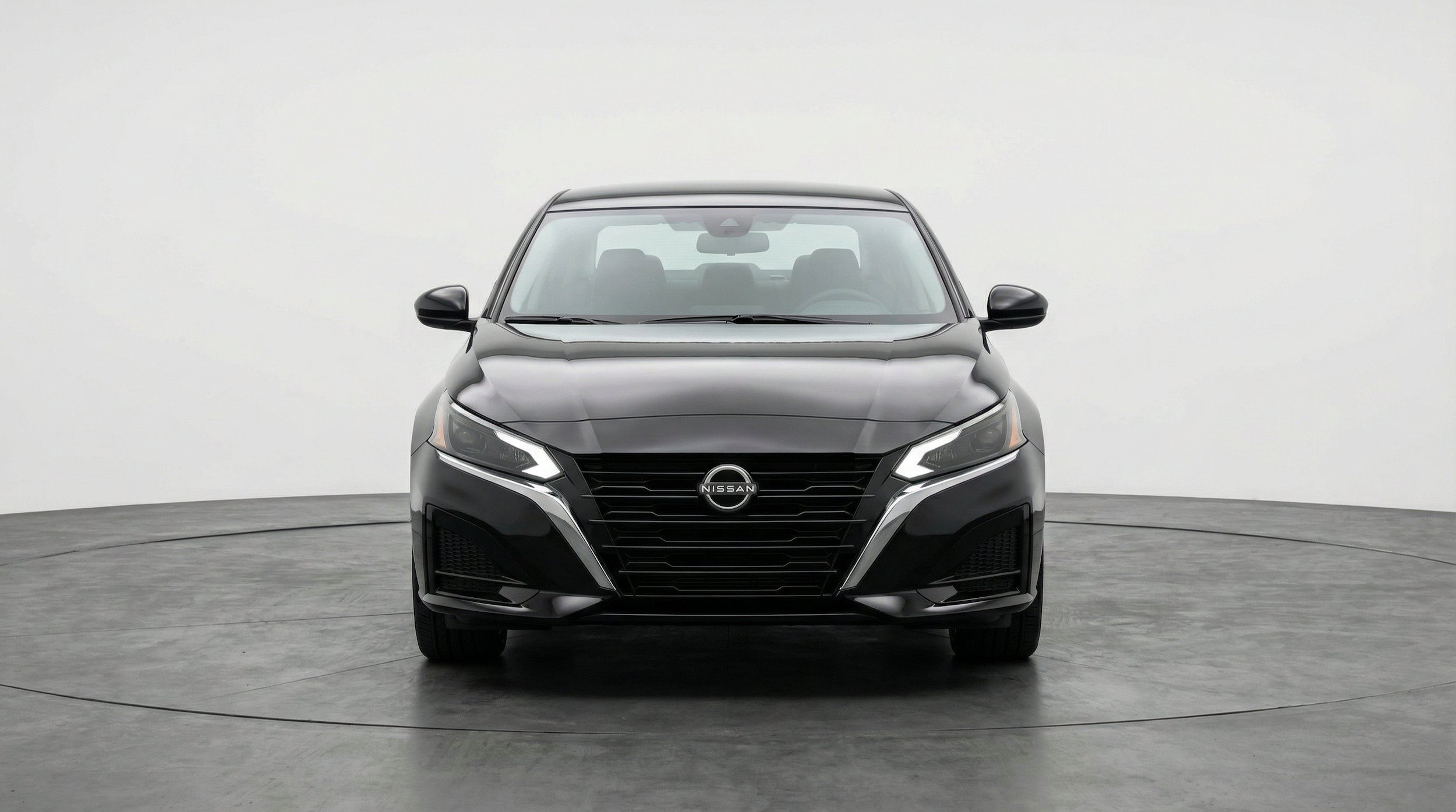 Thumbnail: 2025 Nissan Altima - 2