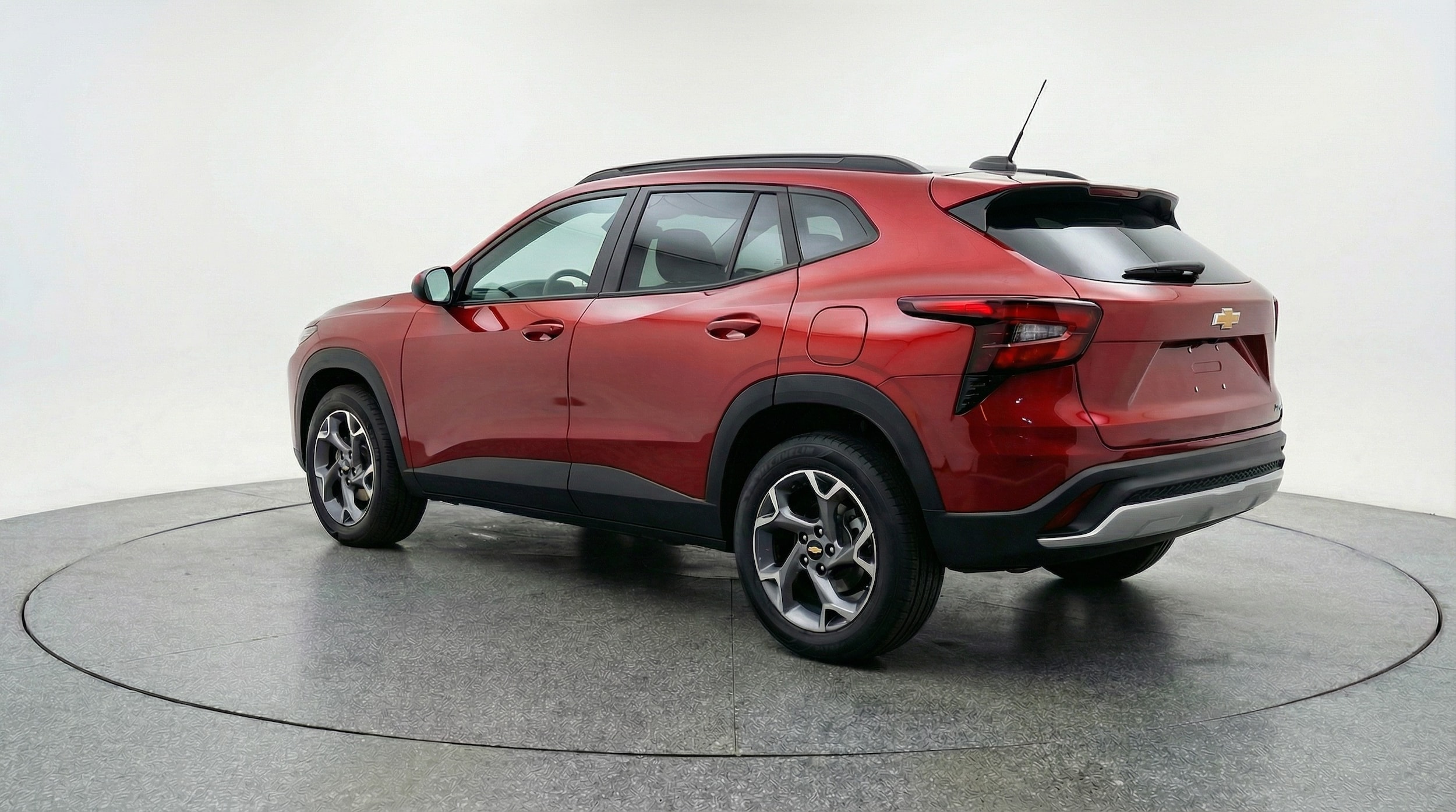 Thumbnail: 2025 Chevrolet Trax - 5