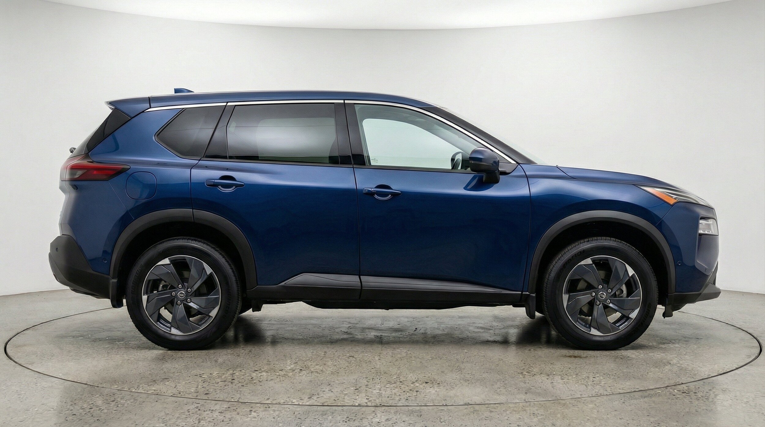 Thumbnail: 2025 Nissan Rogue - 11