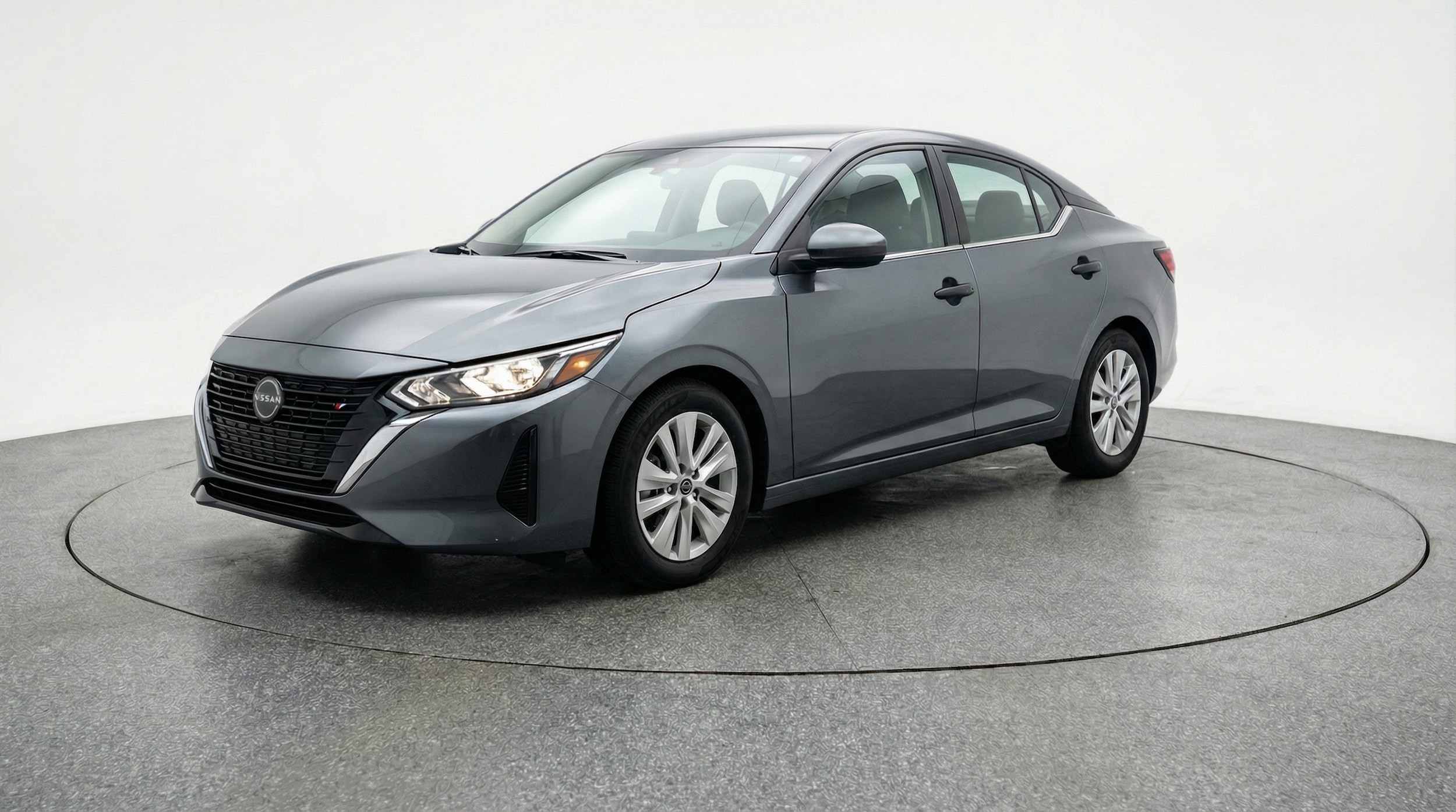 Thumbnail: 2025 Nissan Sentra - 3