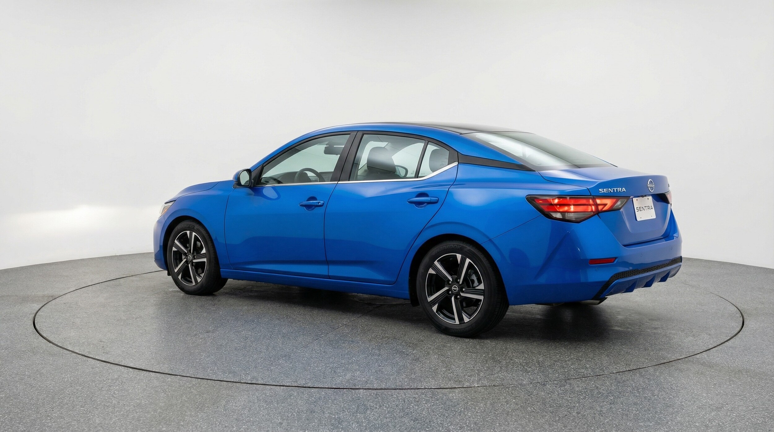 Thumbnail: 2025 Nissan Sentra - 5