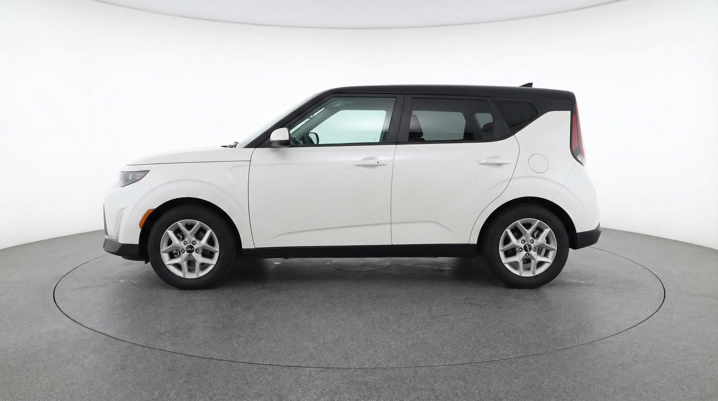 Thumbnail: 2025 Kia Soul - 8