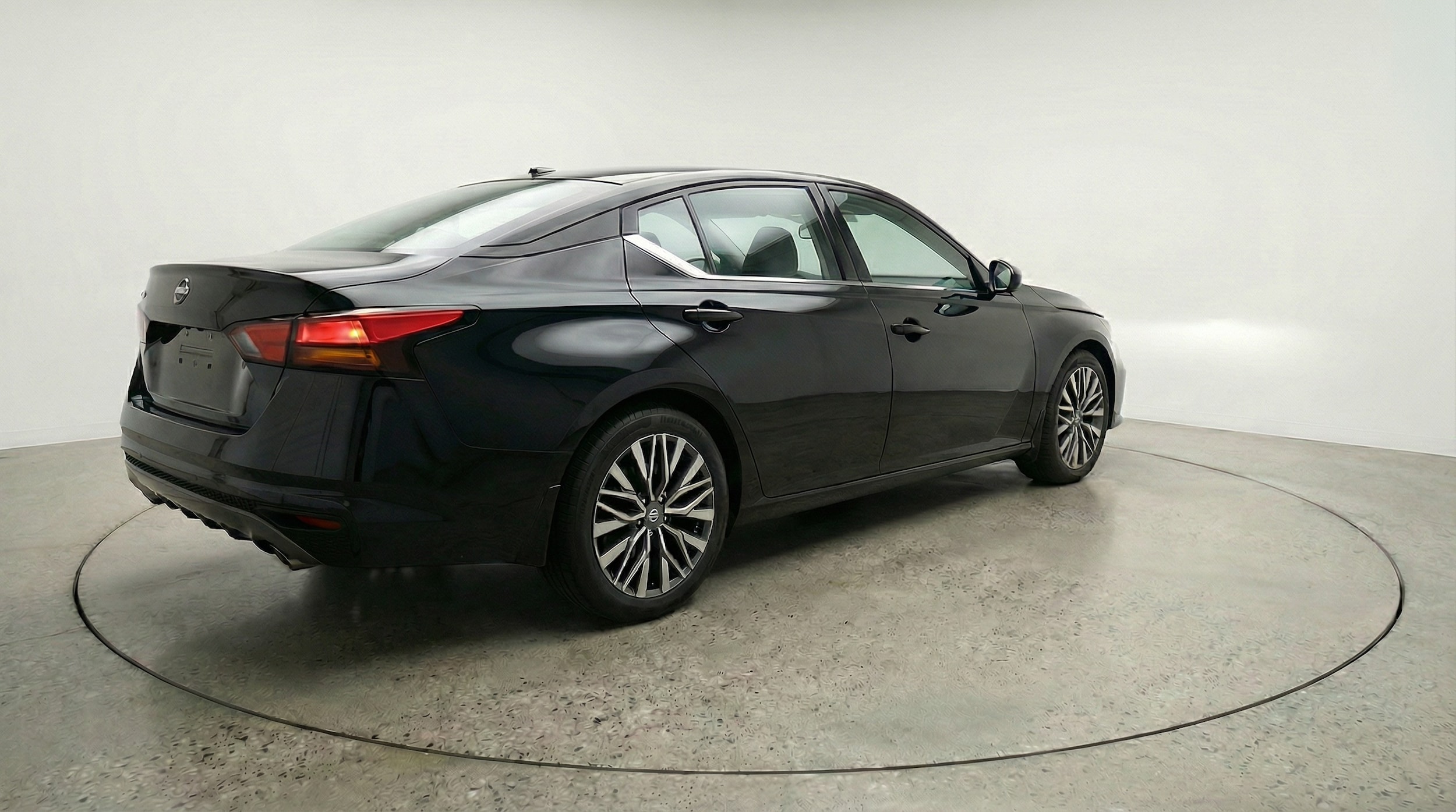 Thumbnail: 2025 Nissan Altima - 7