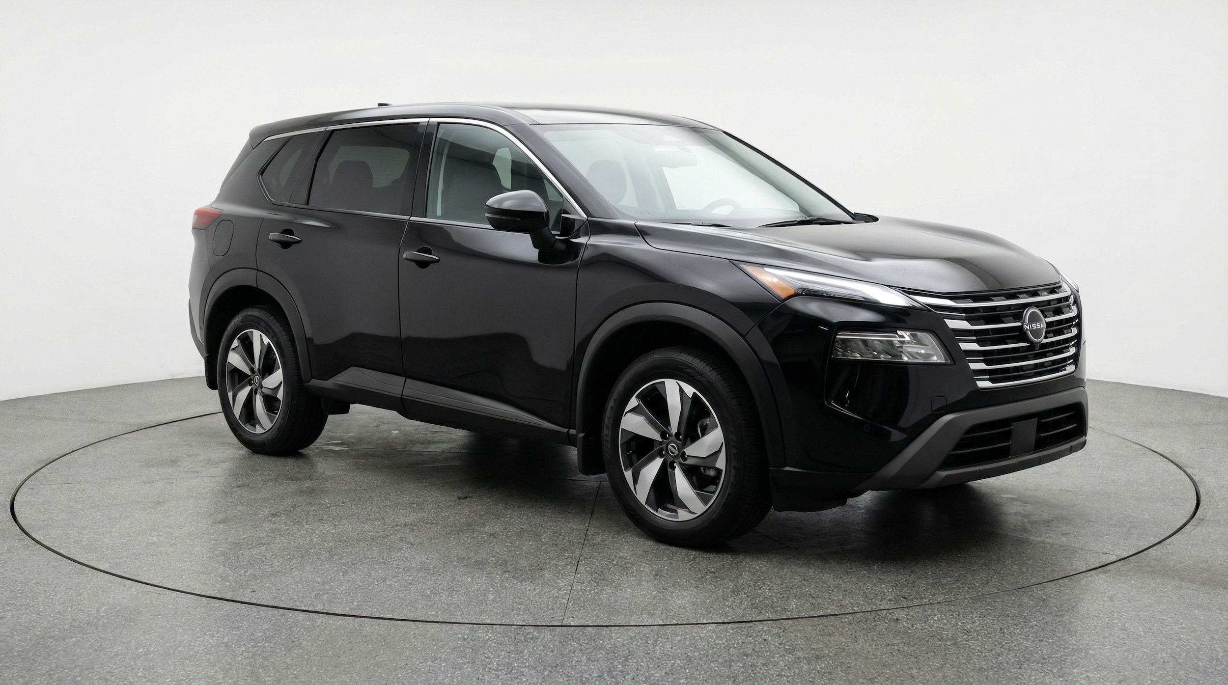 Thumbnail: 2025 Nissan Rogue - 1