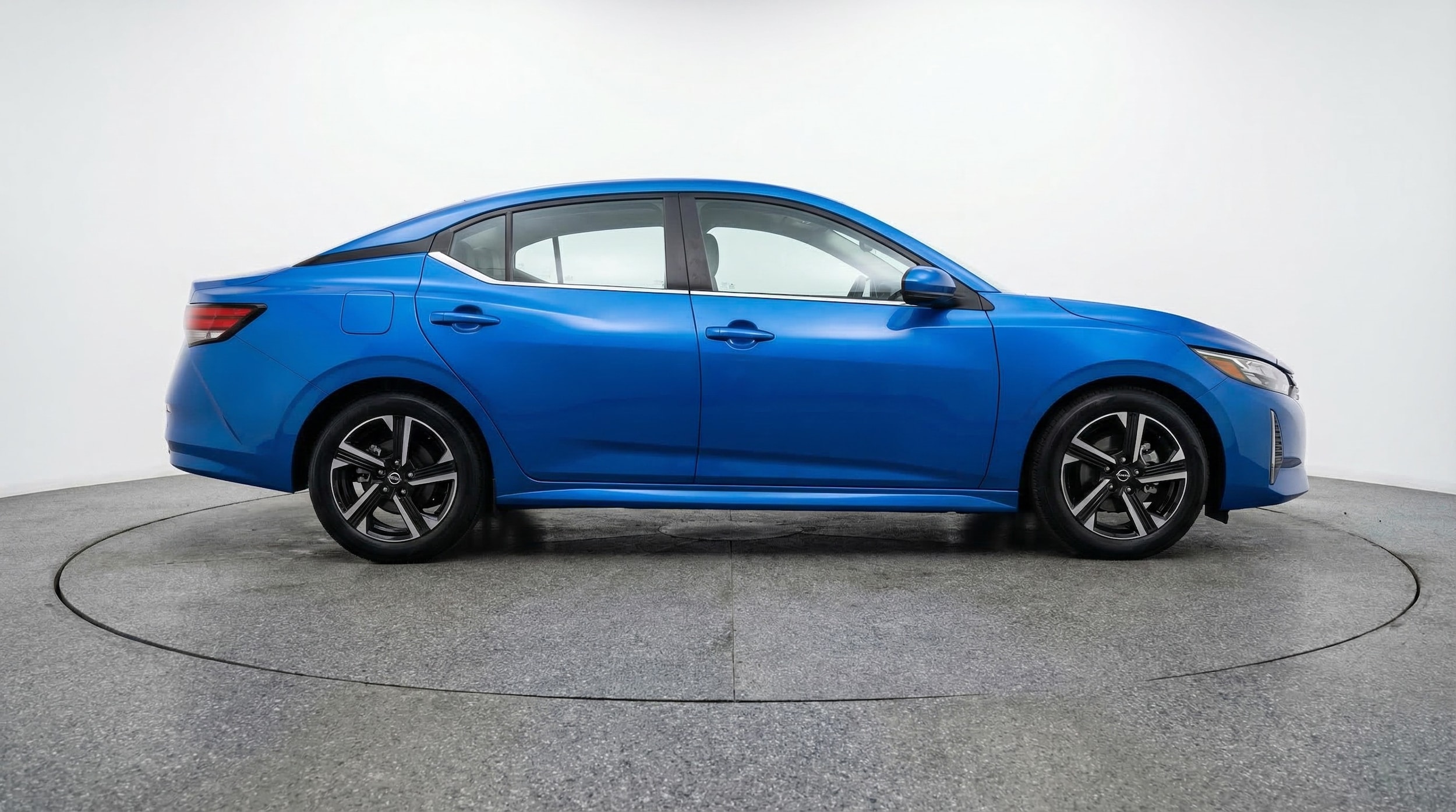 Thumbnail: 2025 Nissan Sentra - 8