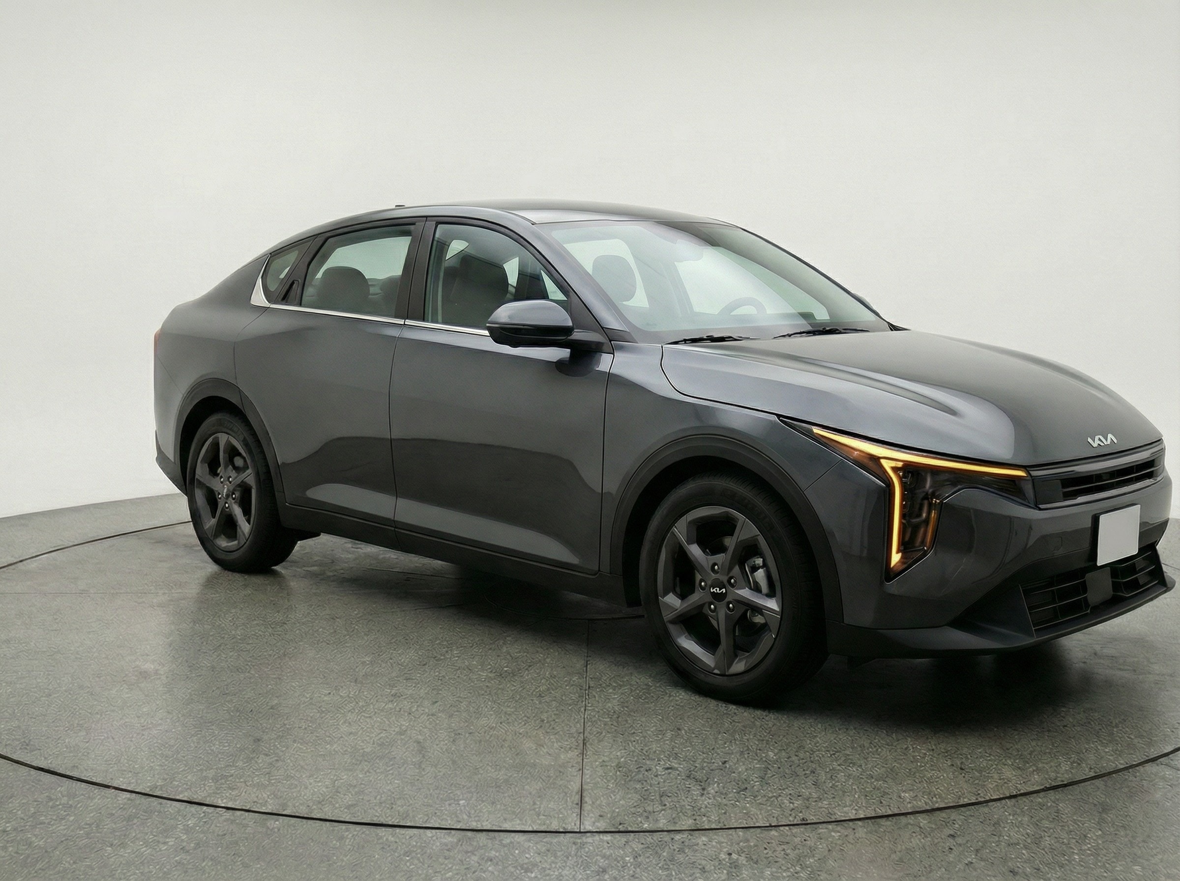 Thumbnail: 2025 Kia K4 - 1