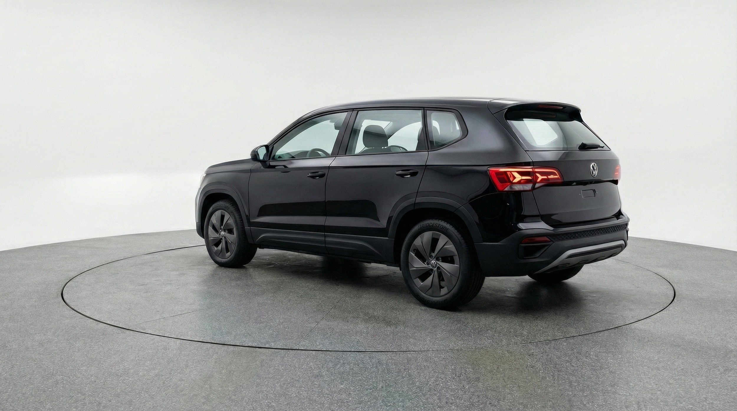Thumbnail: 2026 Volkswagen Taos - 6