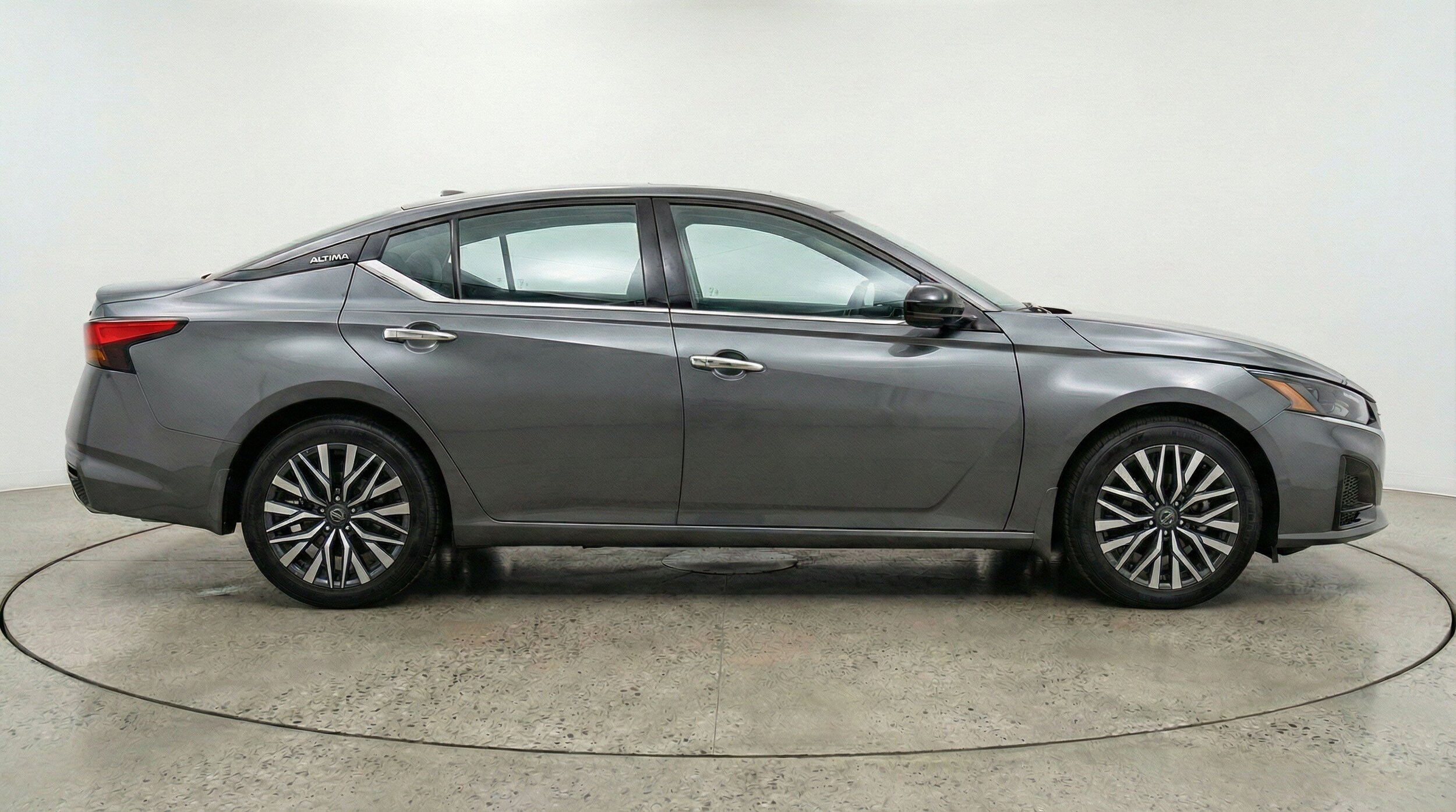 Thumbnail: 2025 Nissan Altima - 11