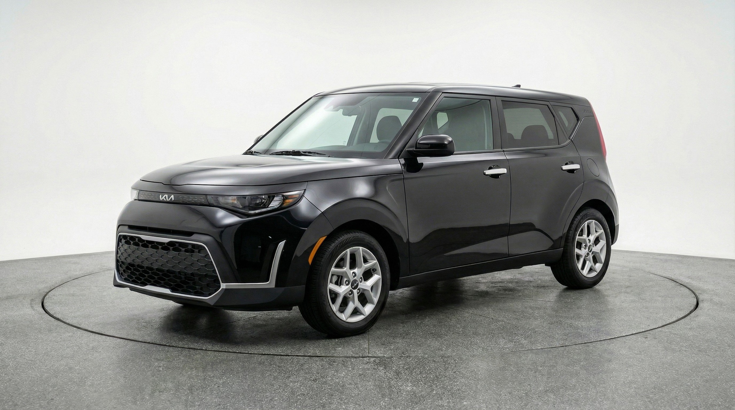 Thumbnail: 2025 Kia Soul - 3