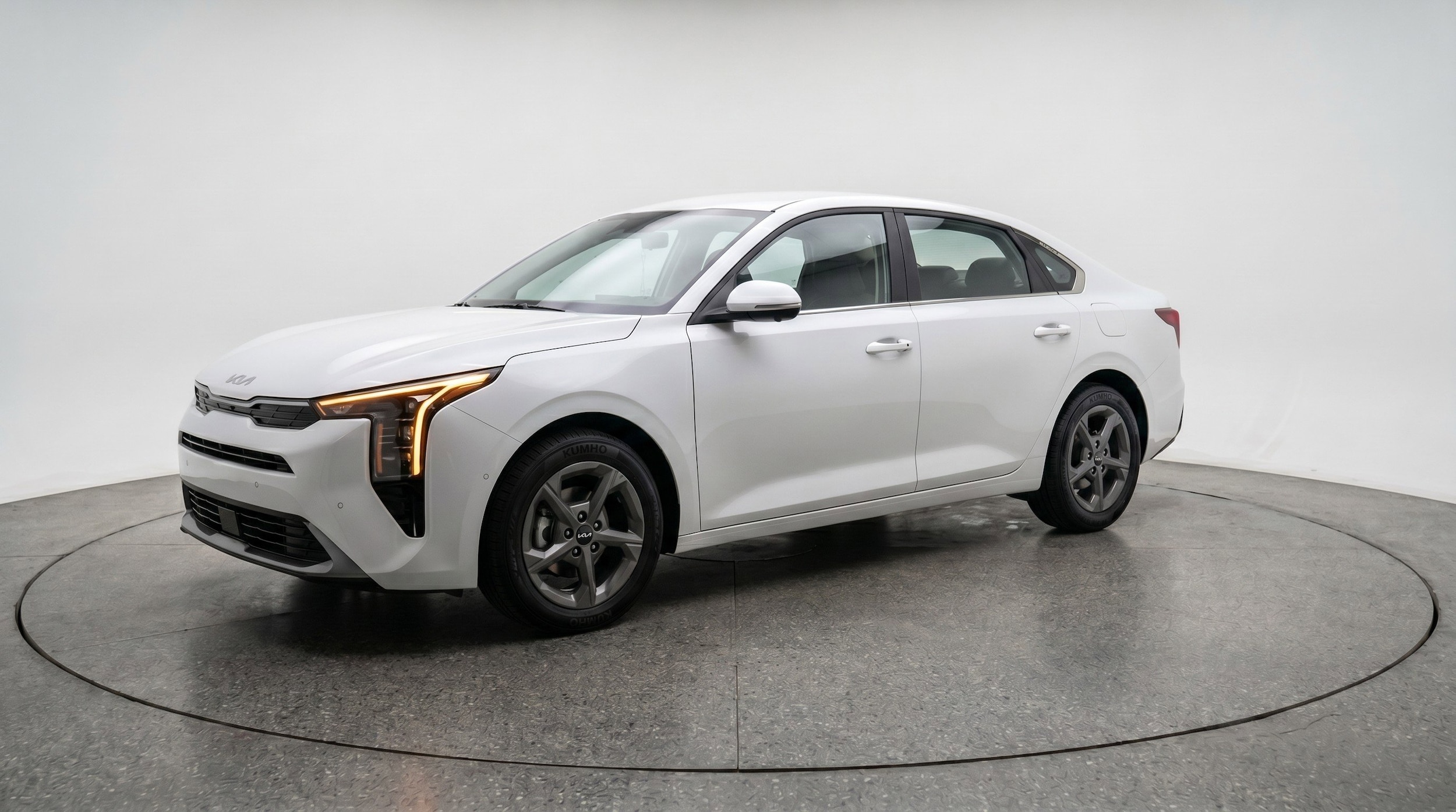 Thumbnail: 2025 Kia K4 - 3