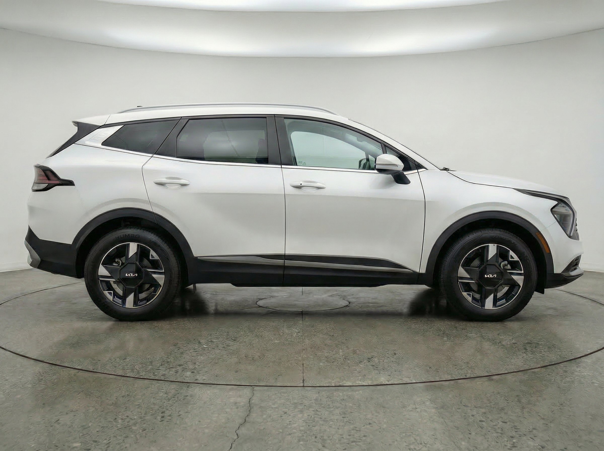 Thumbnail: 2026 Kia Sportage - 10
