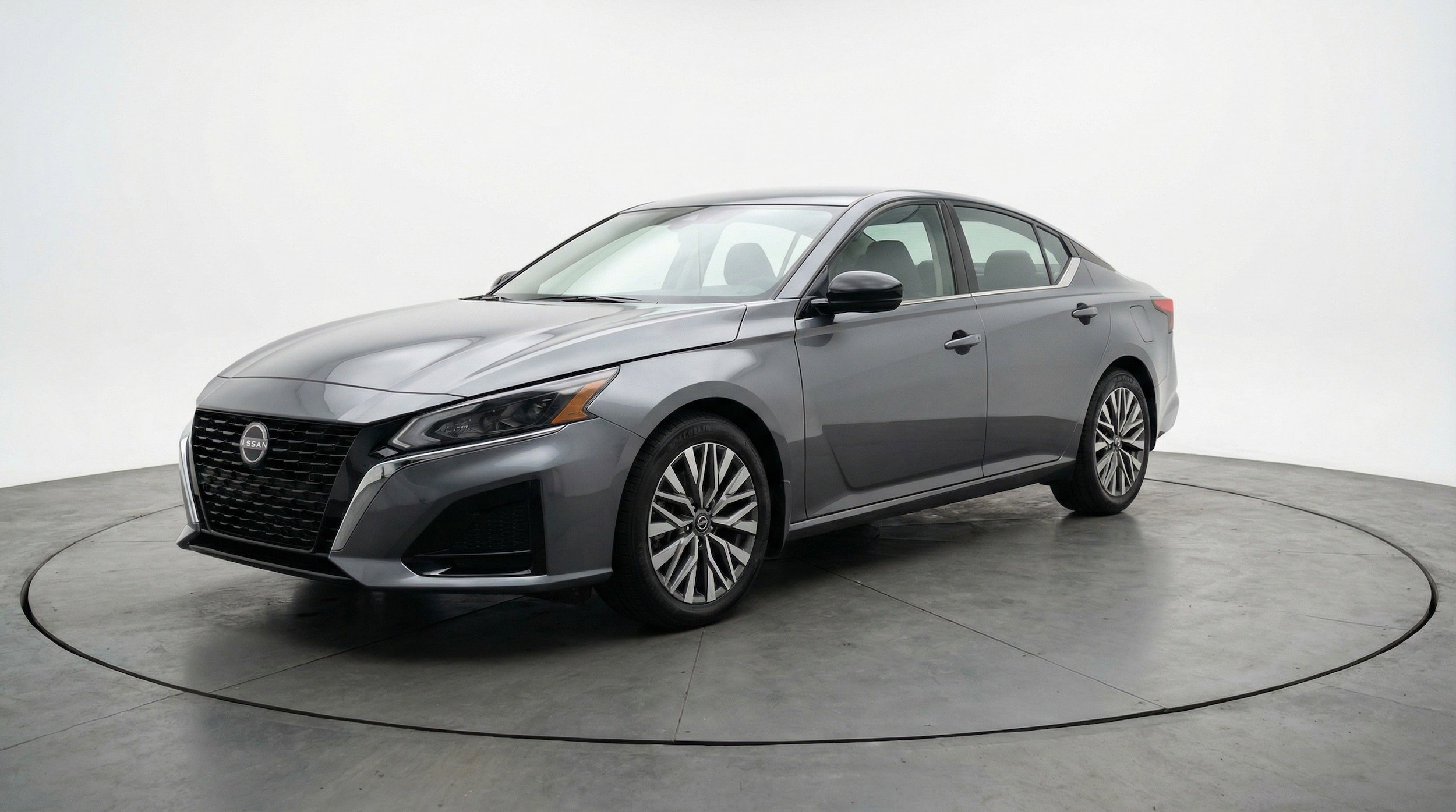 Thumbnail: 2025 Nissan Altima - 3