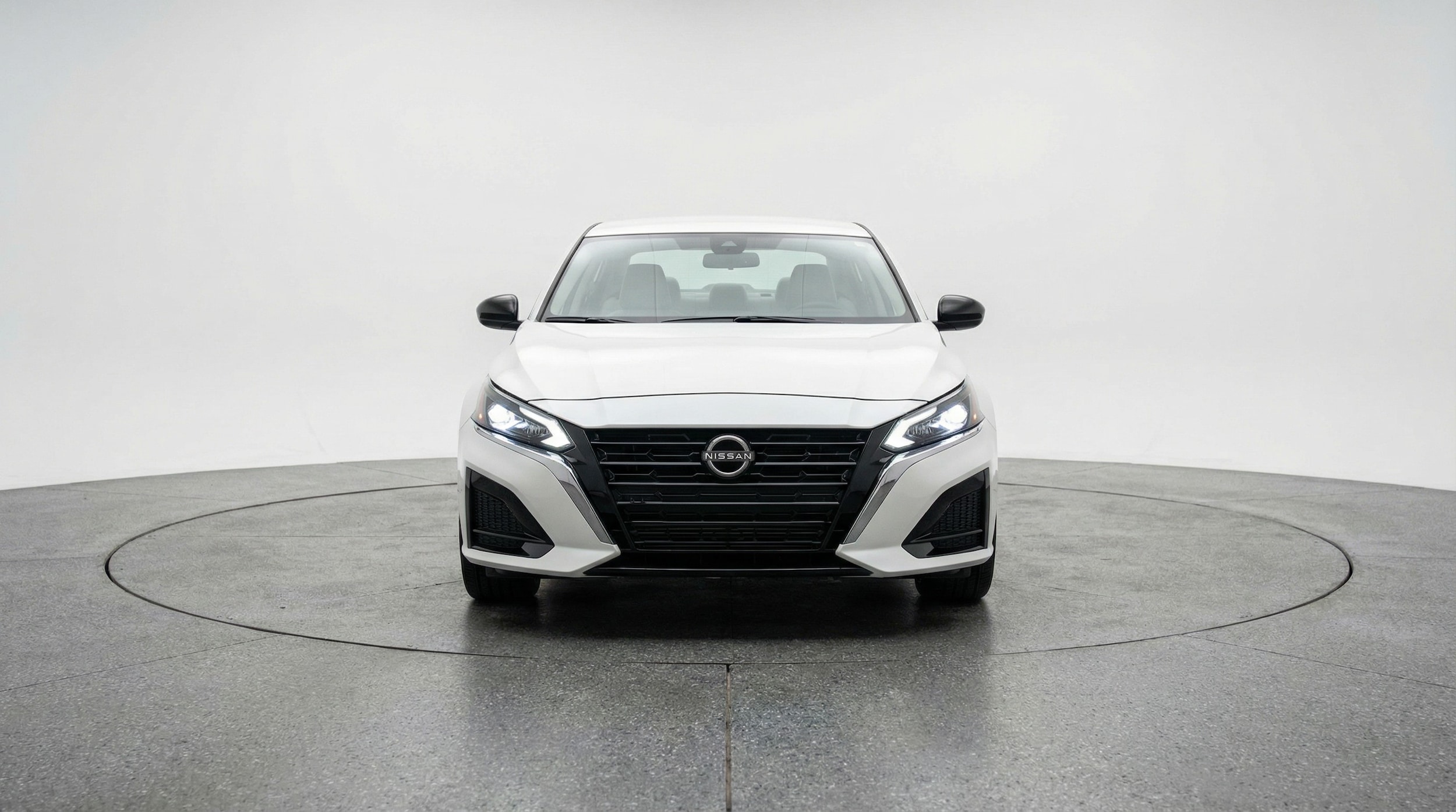 Thumbnail: 2025 Nissan Altima - 2