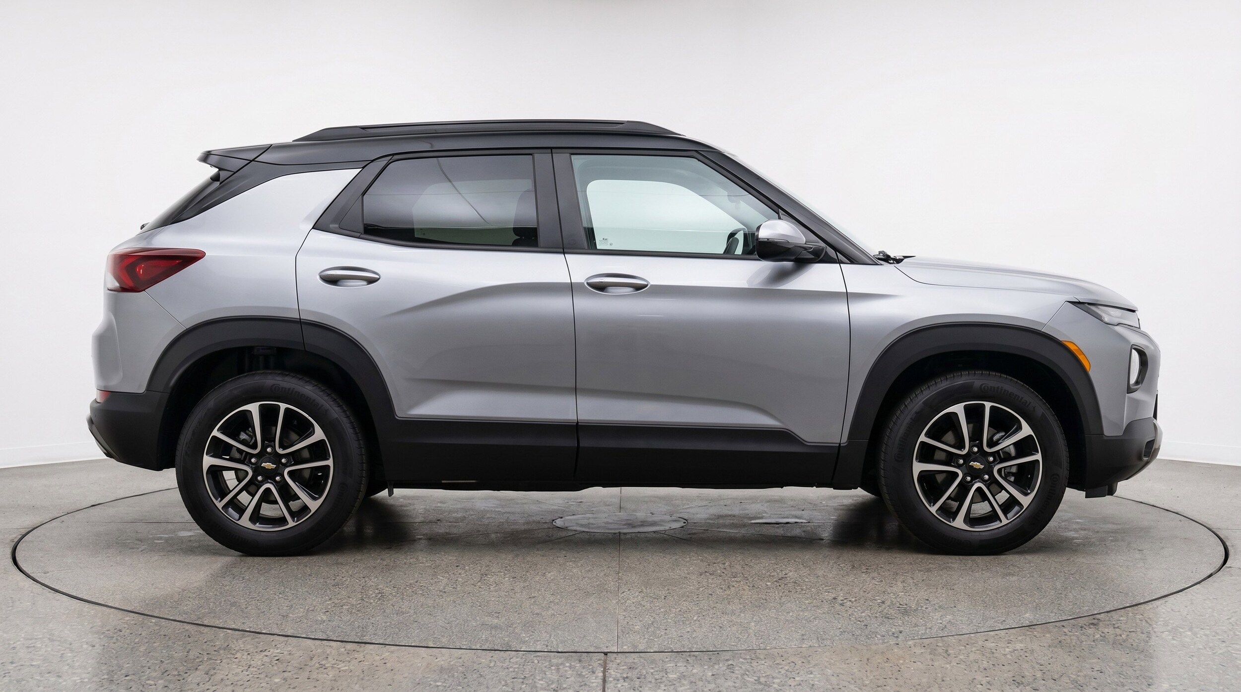 Thumbnail: 2025 Chevrolet TrailBlazer - 11