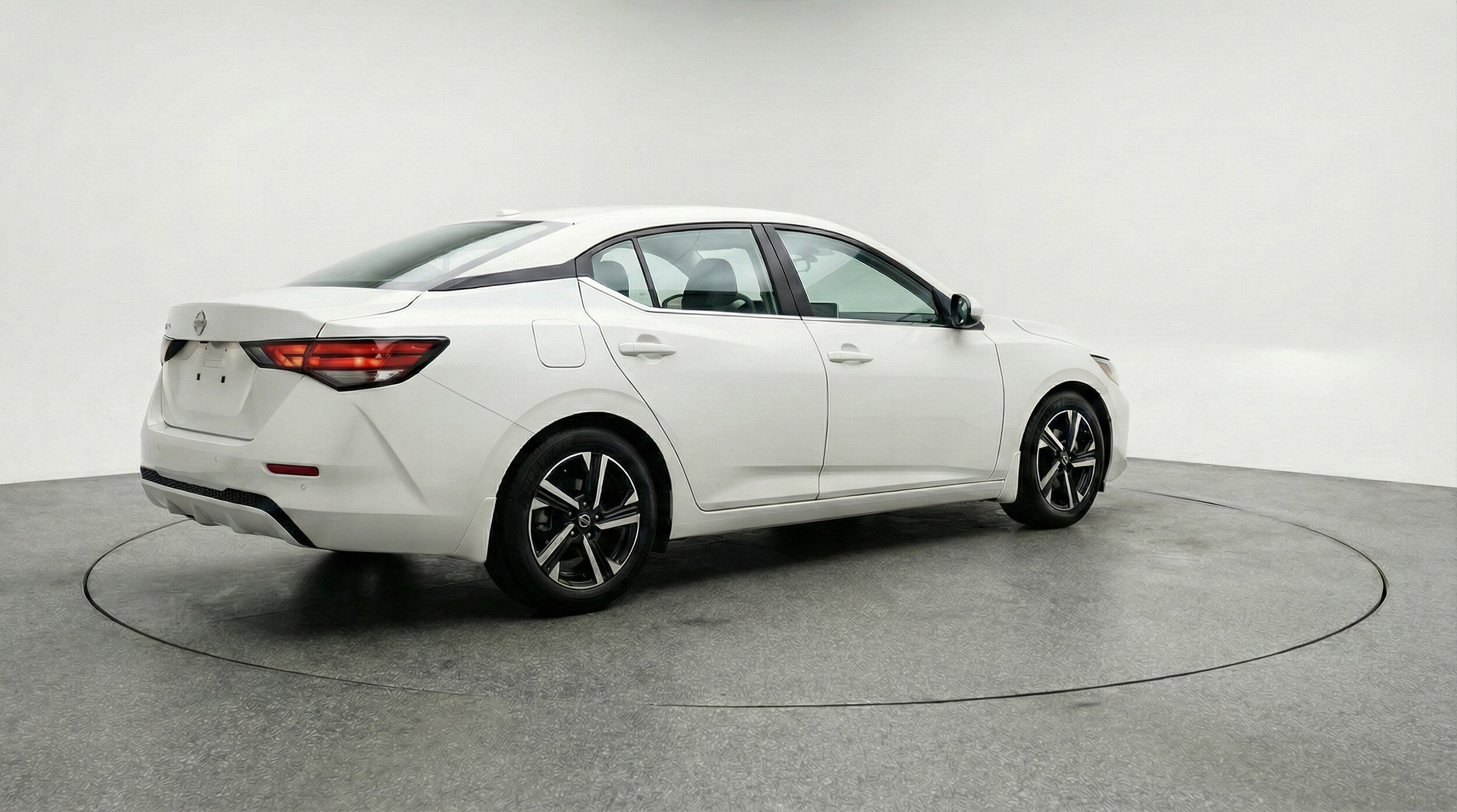 Thumbnail: 2025 Nissan Sentra - 9