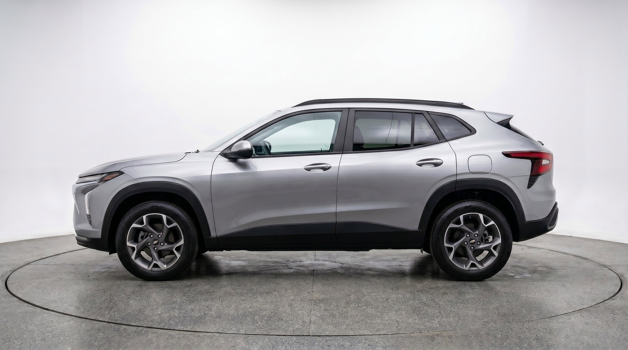 Thumbnail: 2025 Chevrolet Trax - 5