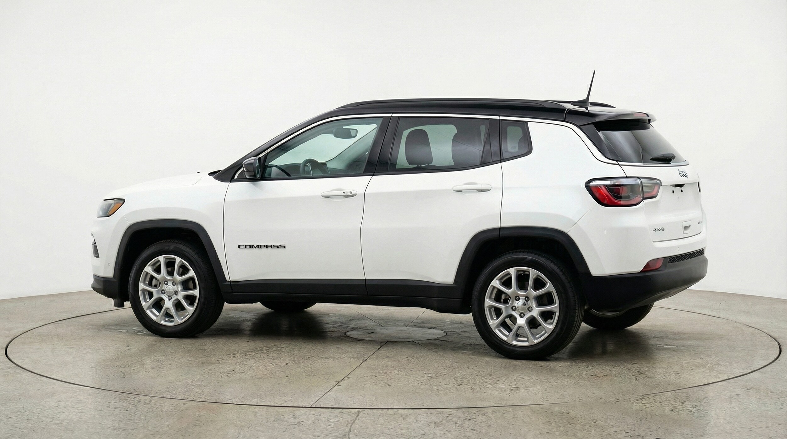 Thumbnail: 2025 Jeep Compass - 4