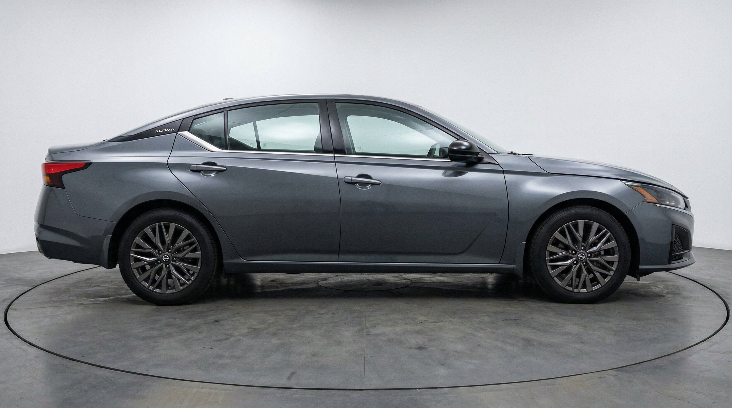 Thumbnail: 2025 Nissan Altima - 10