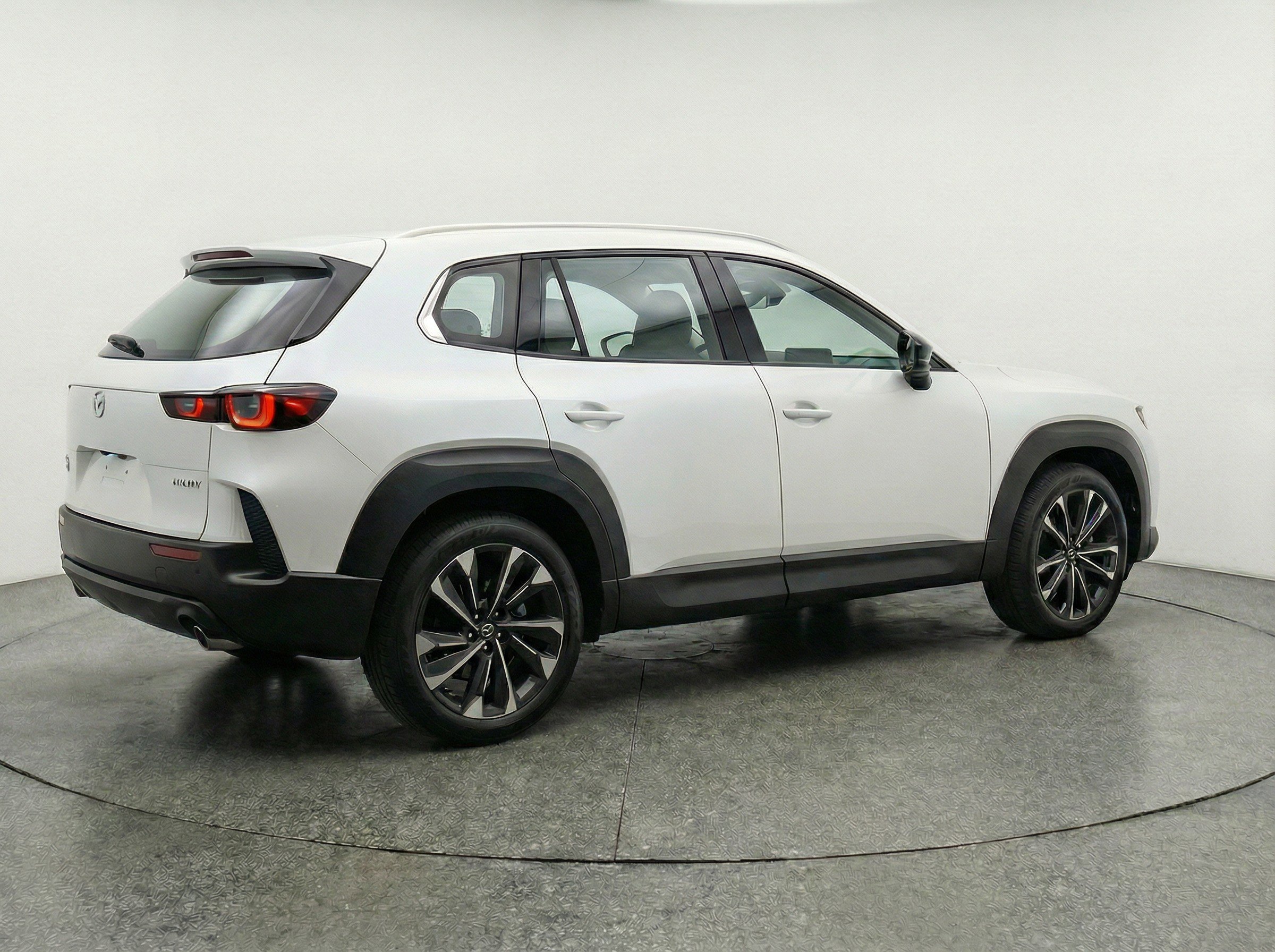 Thumbnail: 2025 Mazda CX-50 - 9