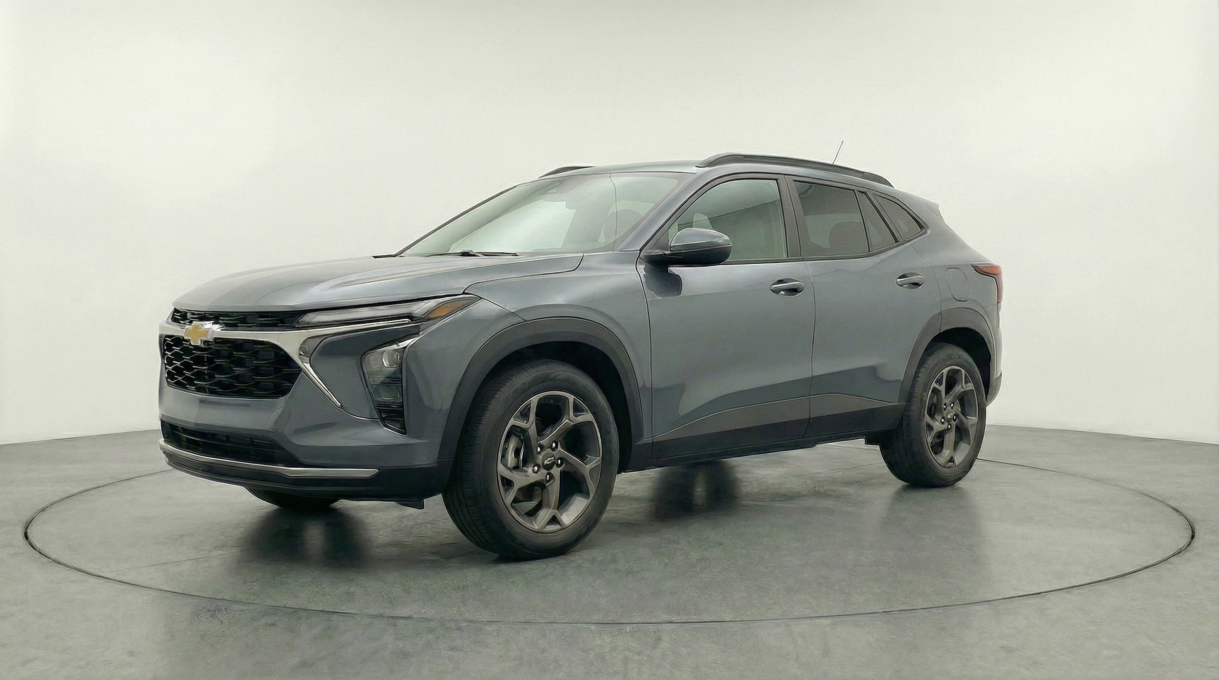 Thumbnail: 2025 Chevrolet Trax - 3