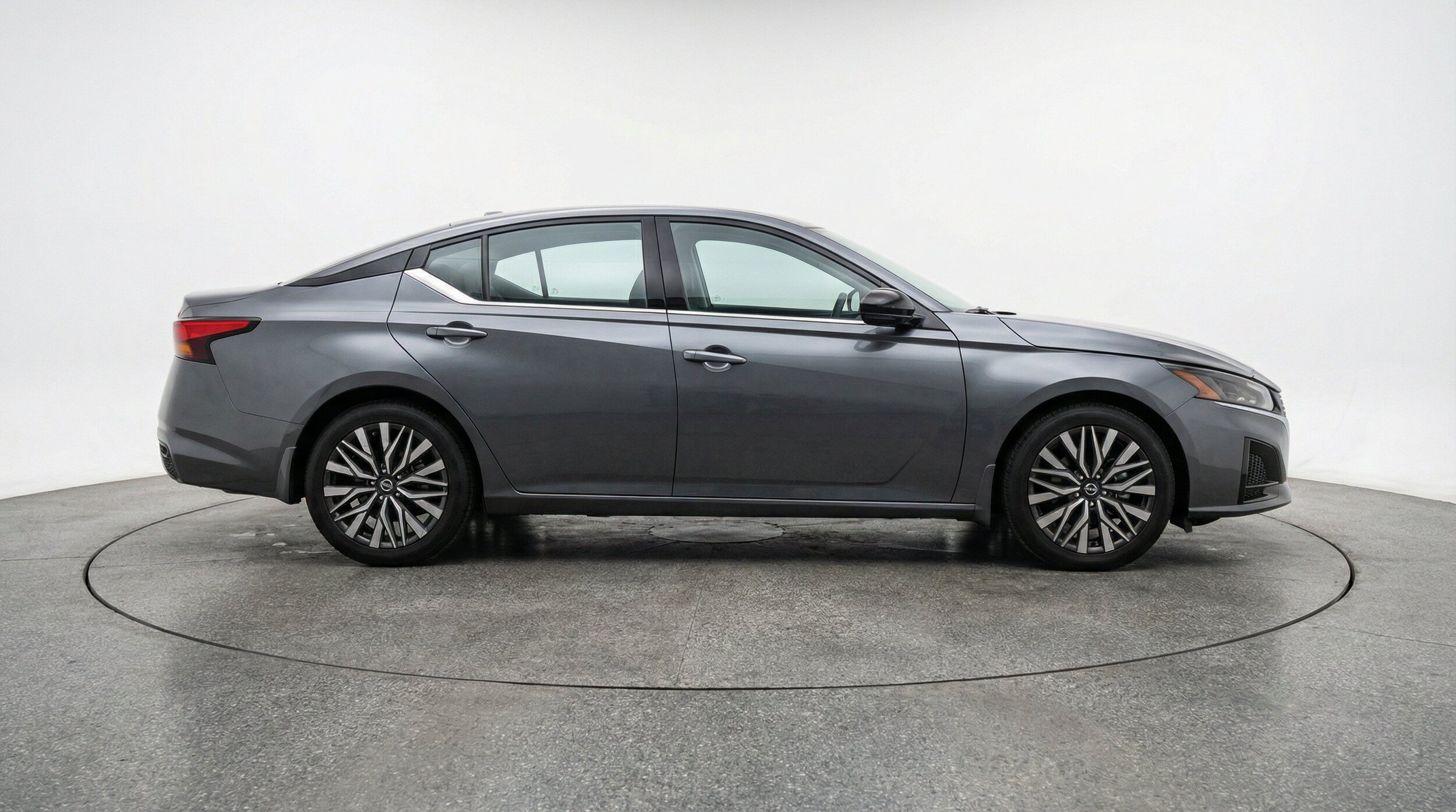Thumbnail: 2025 Nissan Altima - 11
