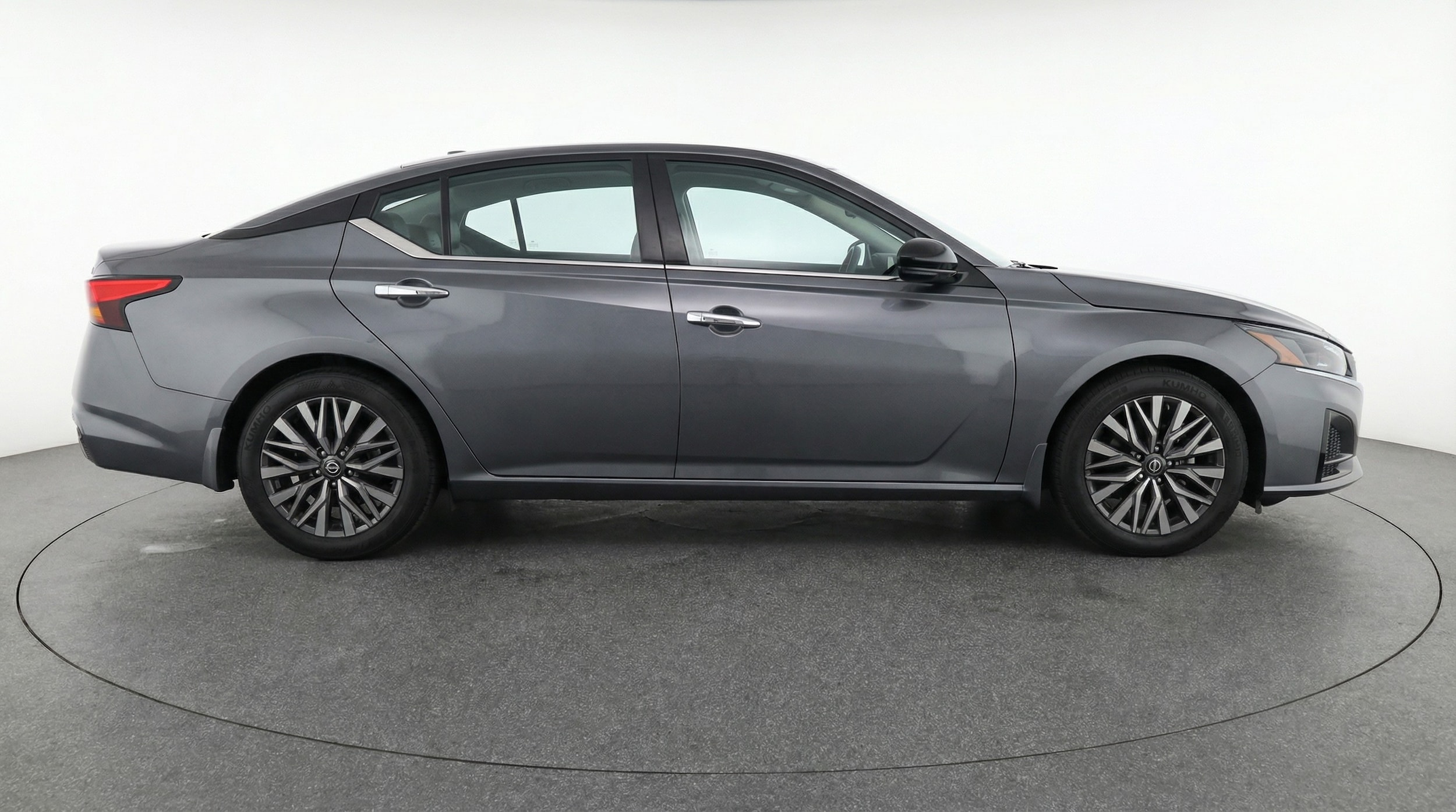 Thumbnail: 2025 Nissan Altima - 8