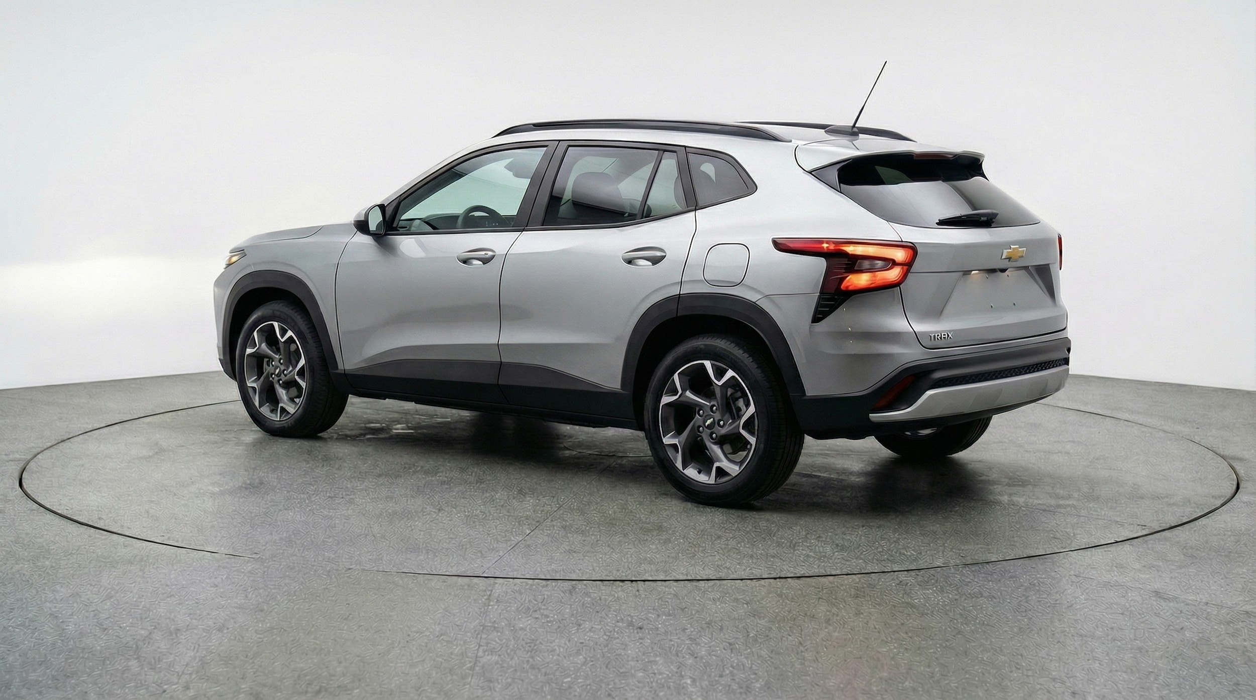 Thumbnail: 2025 Chevrolet Trax - 5