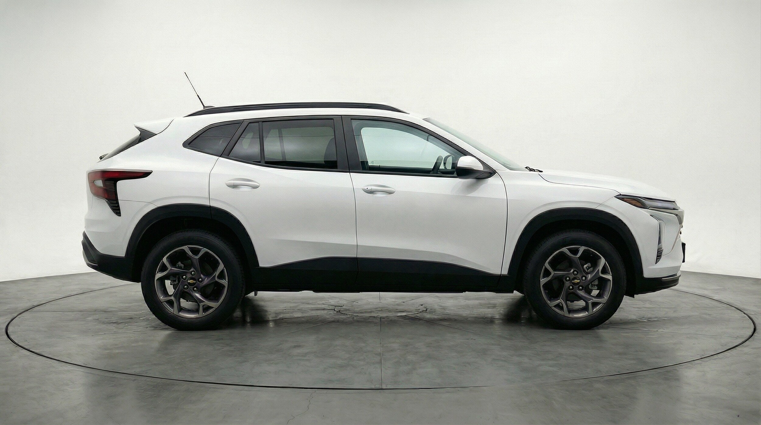 Thumbnail: 2025 Chevrolet Trax - 11