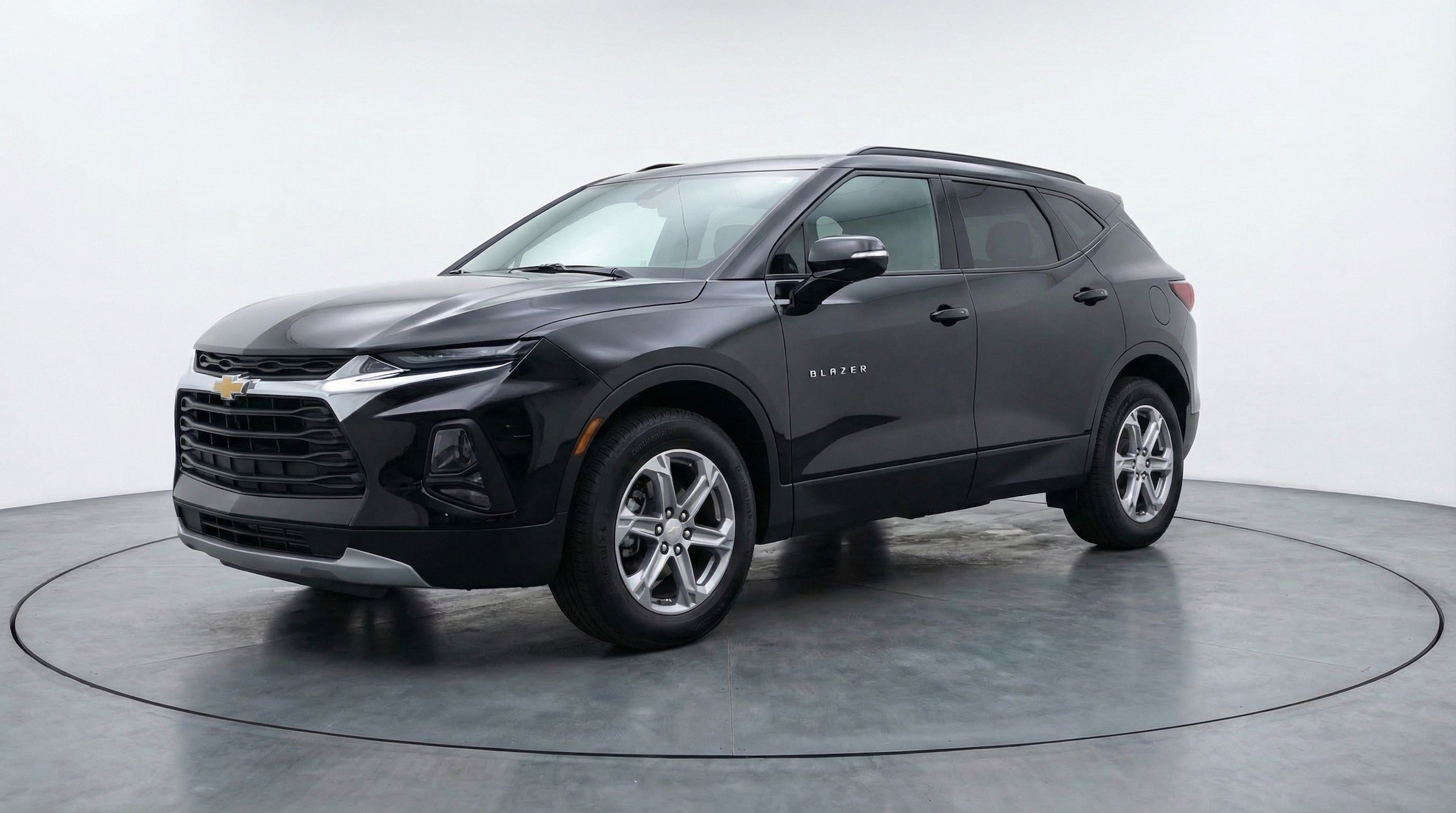 Thumbnail: 2025 Chevrolet Blazer - 3