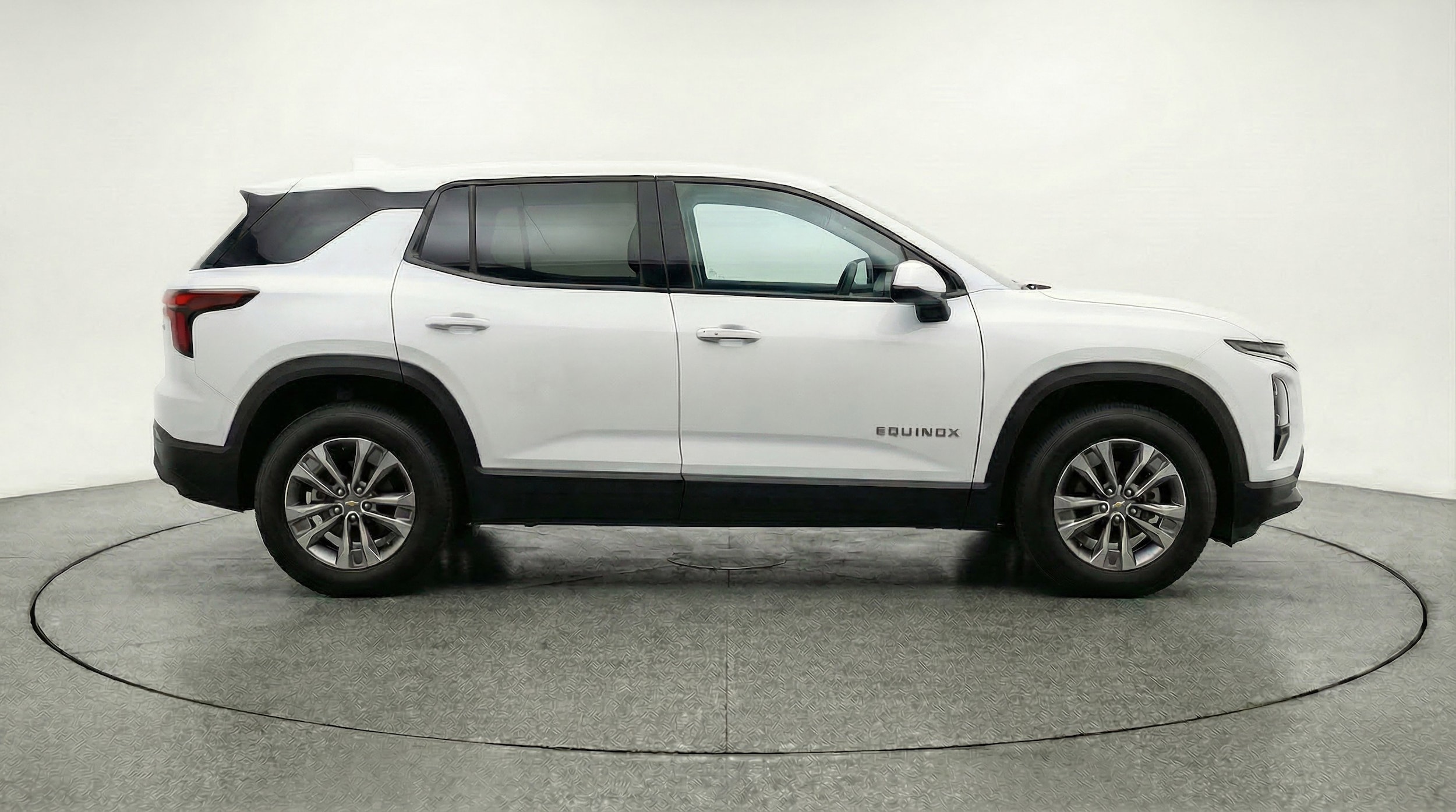 Thumbnail: 2025 Chevrolet Equinox - 11
