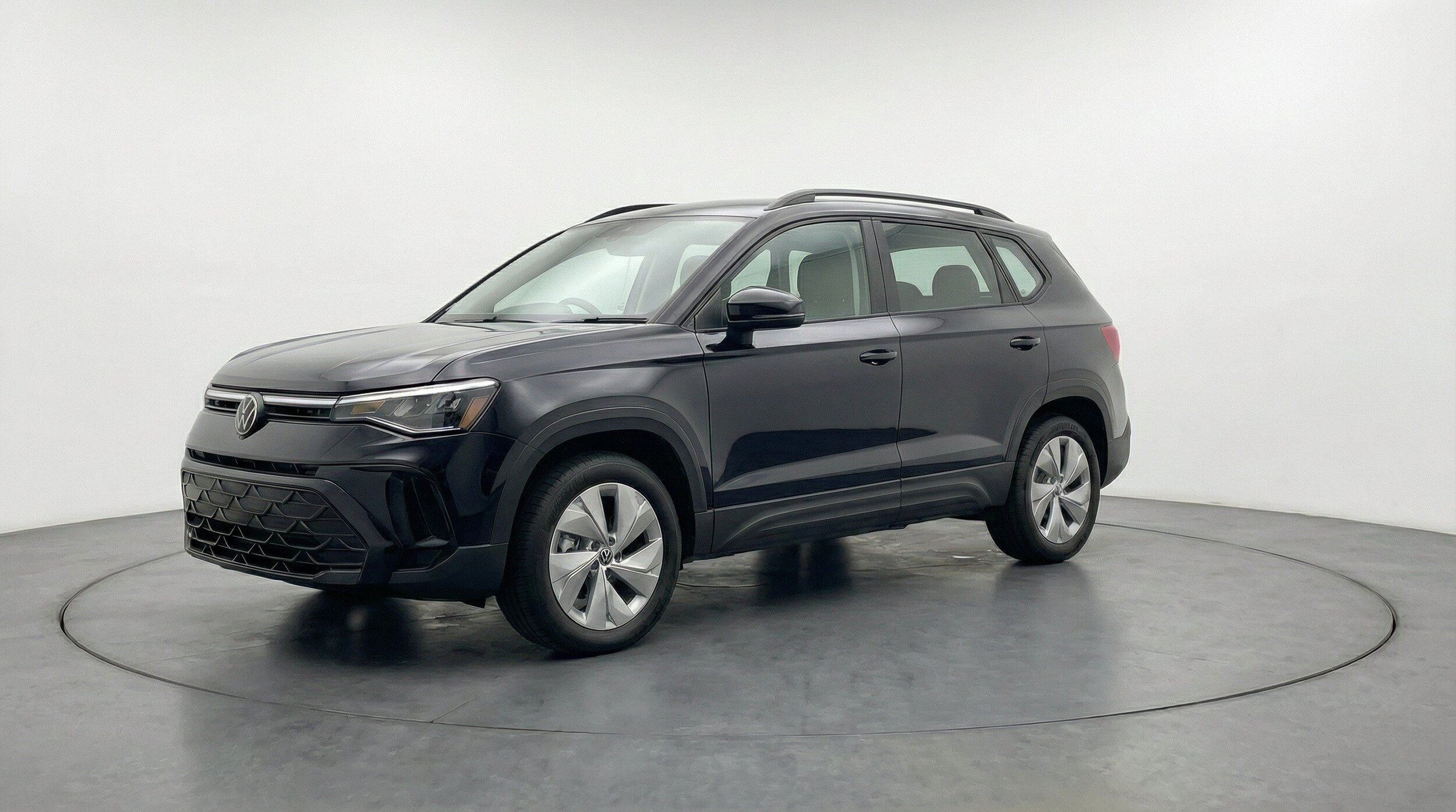 Thumbnail: 2026 Volkswagen Taos - 3
