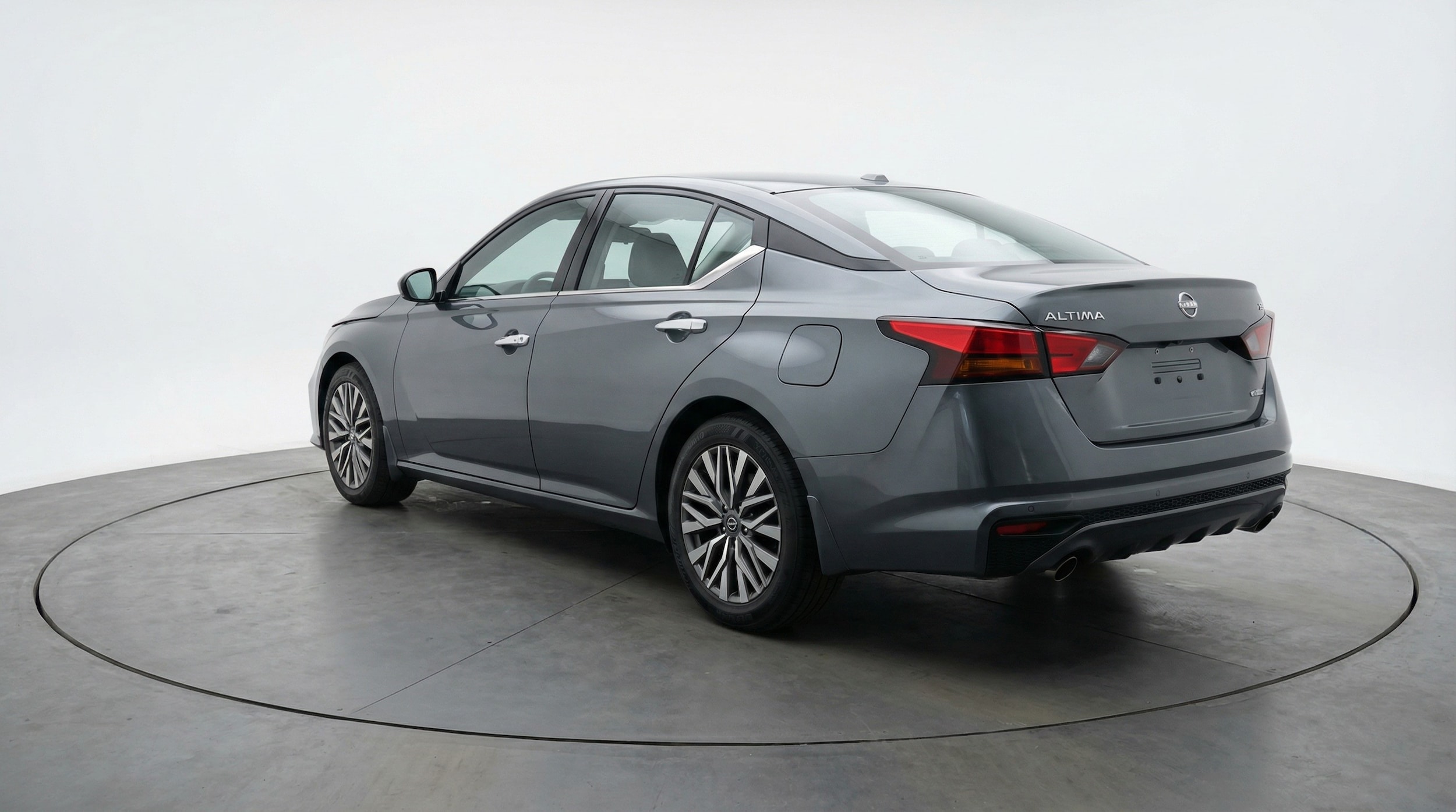 Thumbnail: 2025 Nissan Altima - 5