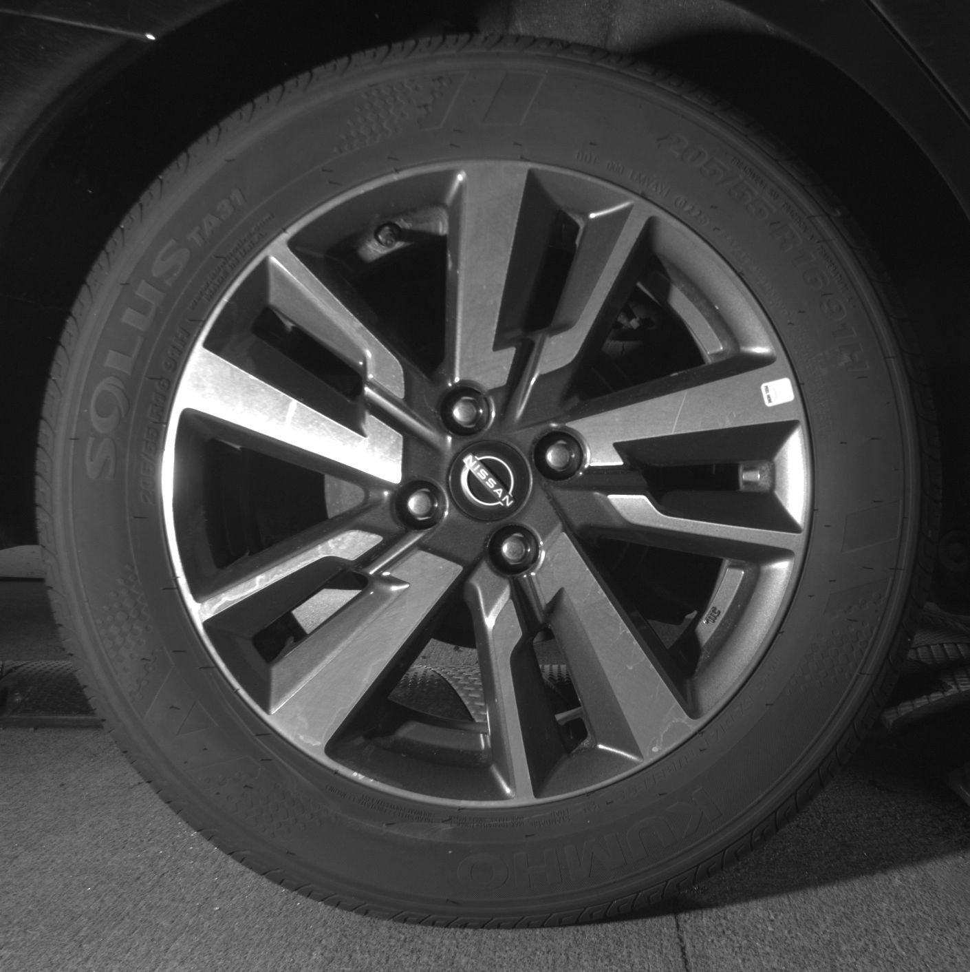 Thumbnail: 2025 Nissan Versa - 15