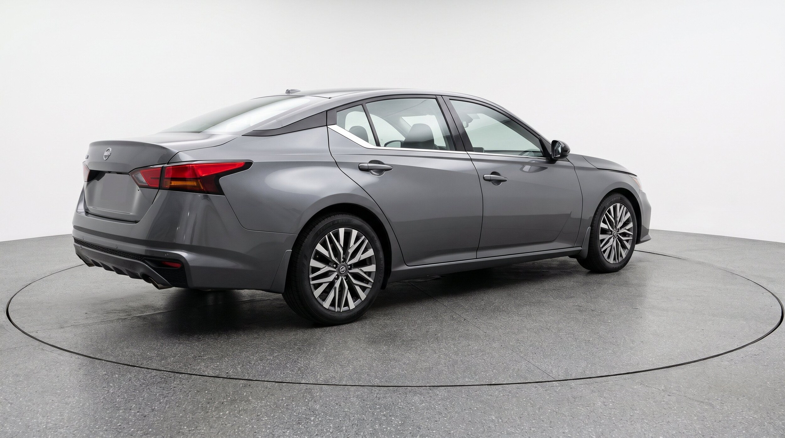 Thumbnail: 2025 Nissan Altima - 9