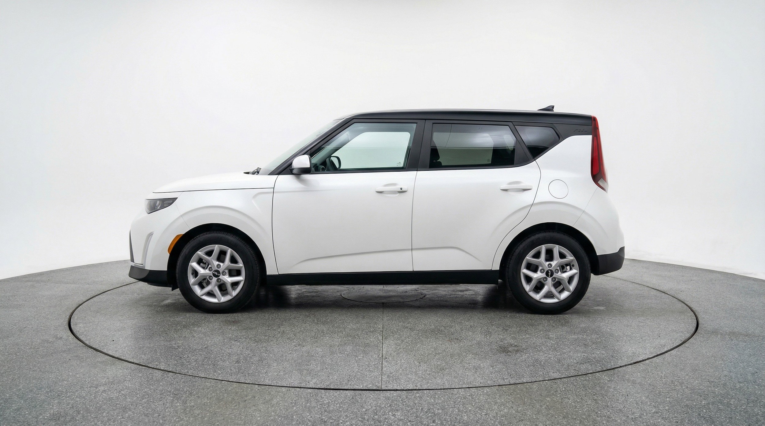 Thumbnail: 2025 Kia Soul - 5