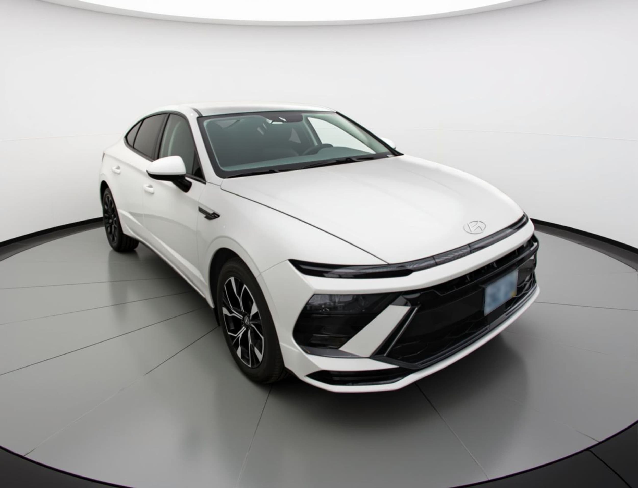 Thumbnail: 2025 Hyundai Sonata - 1