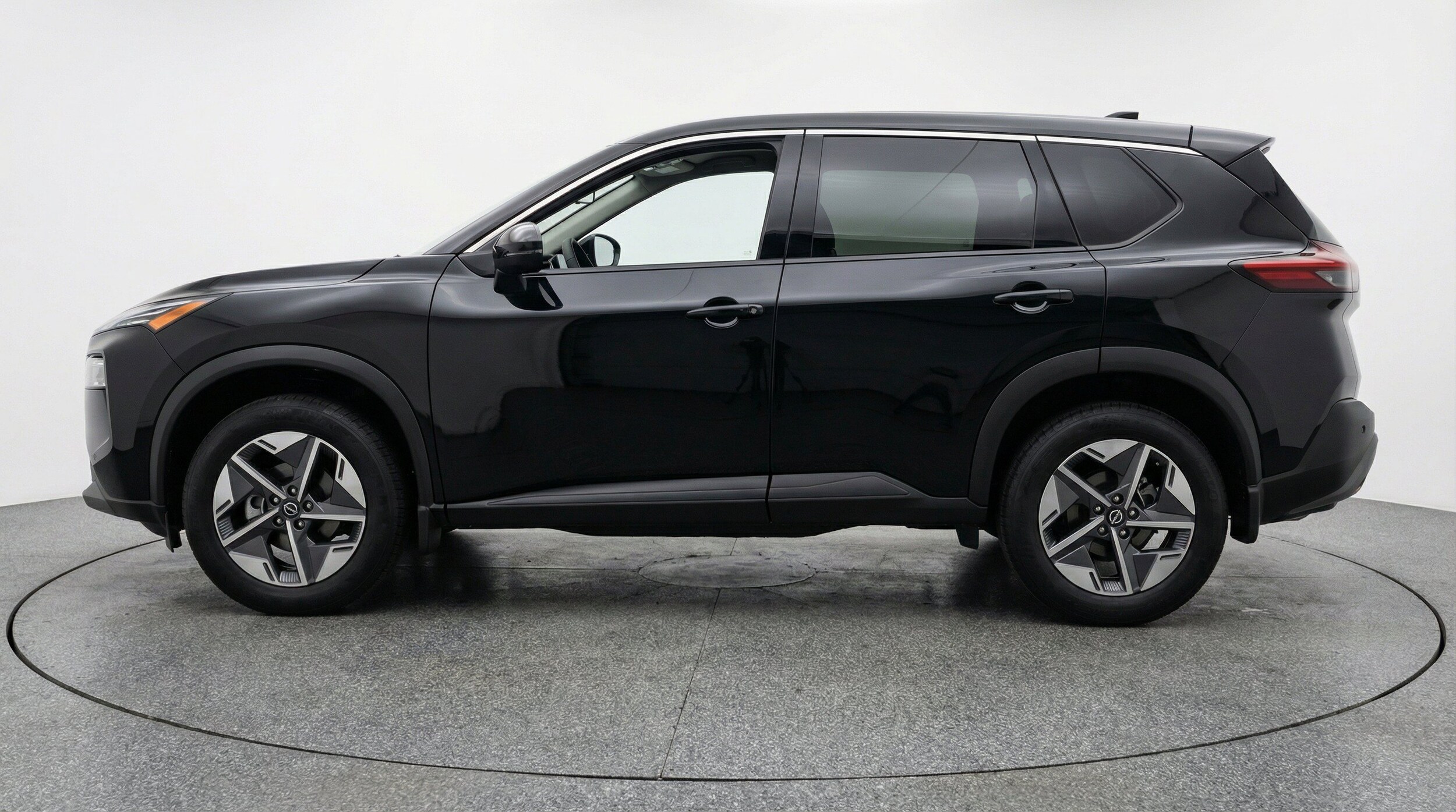 Thumbnail: 2026 Nissan Rogue - 5