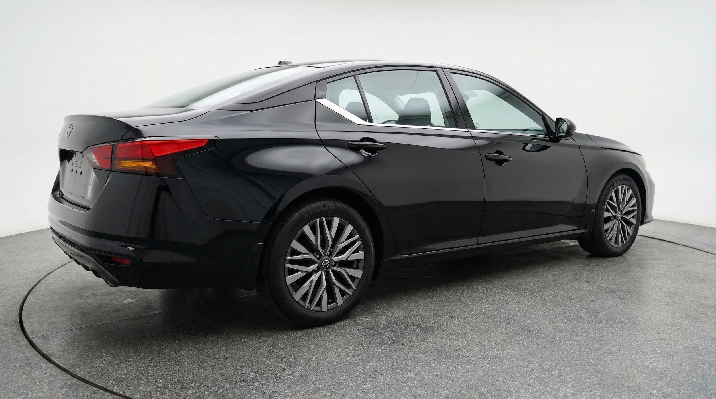 Thumbnail: 2025 Nissan Altima - 7