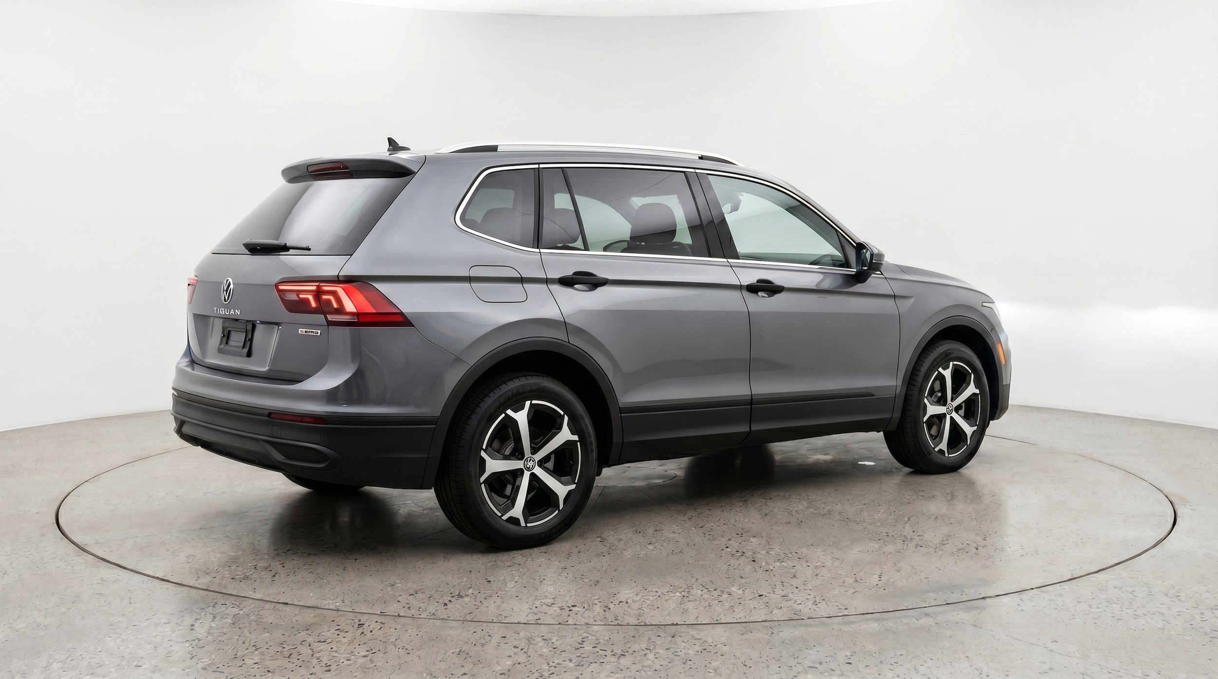 Thumbnail: 2026 Volkswagen Tiguan - 9