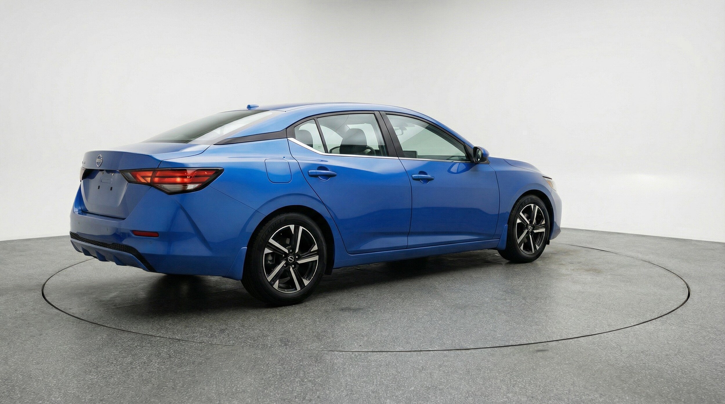 Thumbnail: 2025 Nissan Sentra - 9