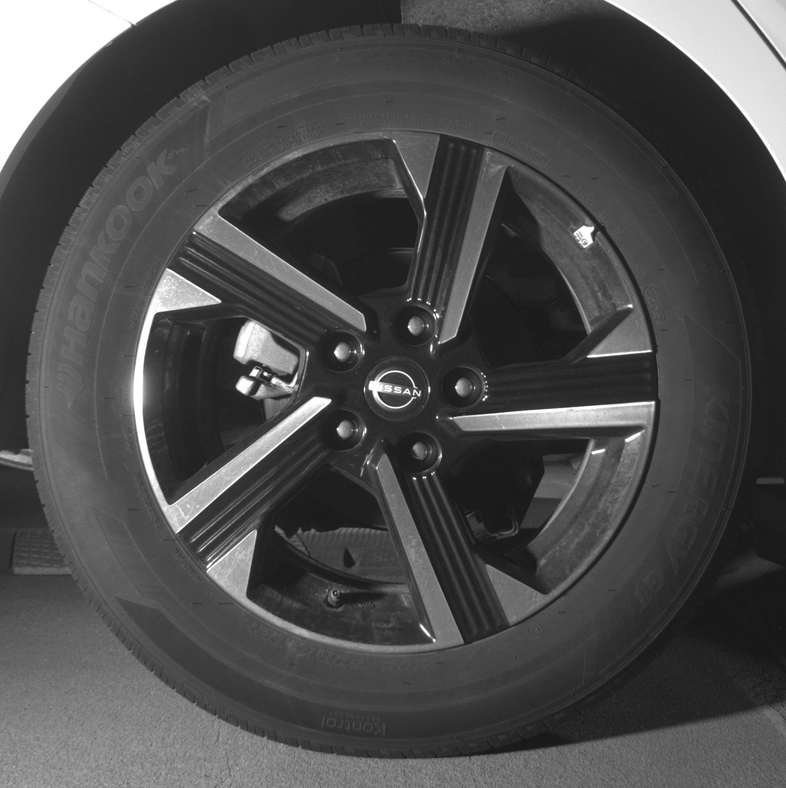 Thumbnail: 2025 Nissan Sentra - 12