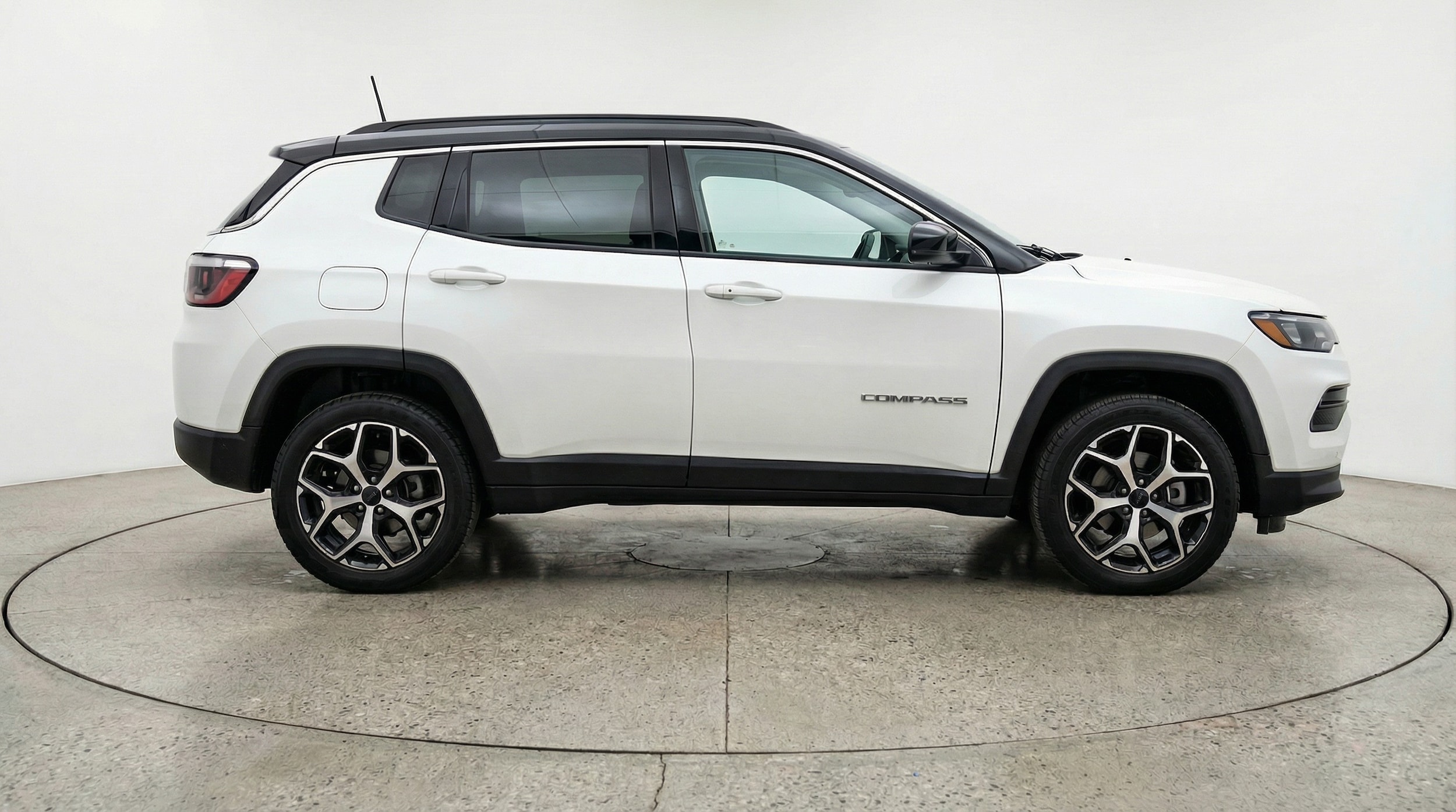 Thumbnail: 2025 Jeep Compass - 8