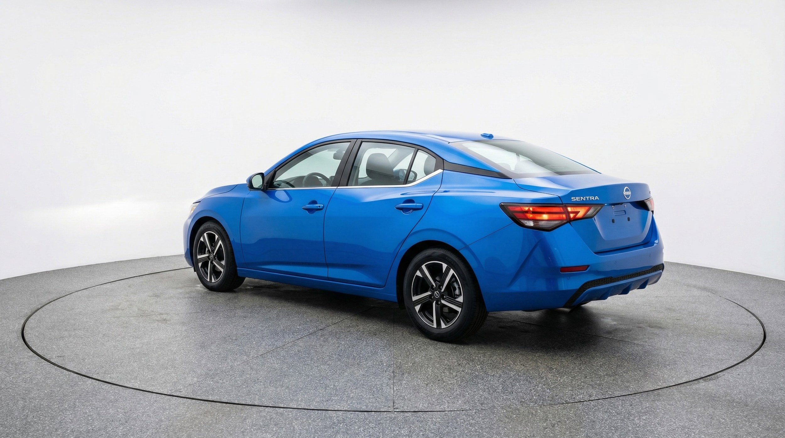 Thumbnail: 2025 Nissan Sentra - 5