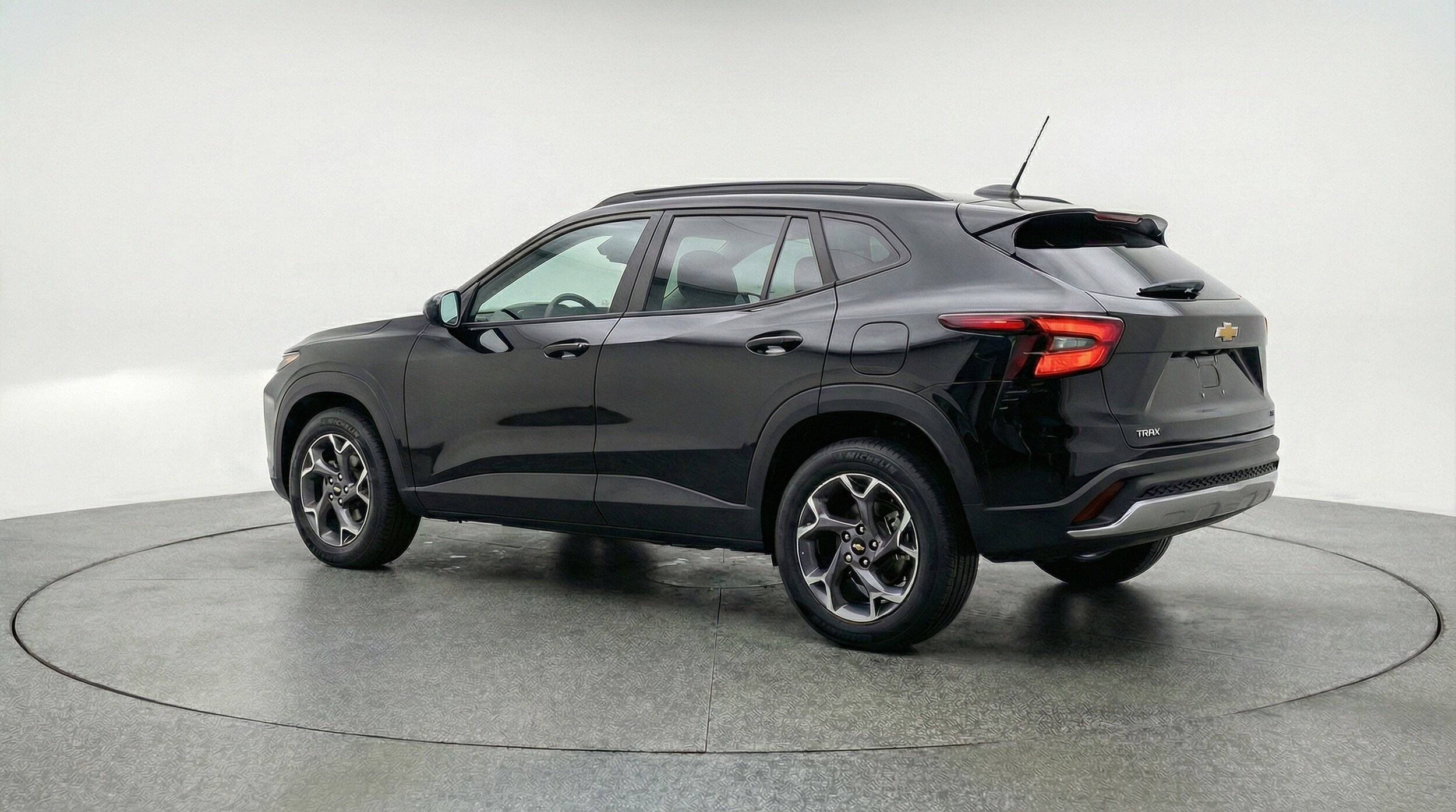 Thumbnail: 2025 Chevrolet Trax - 6
