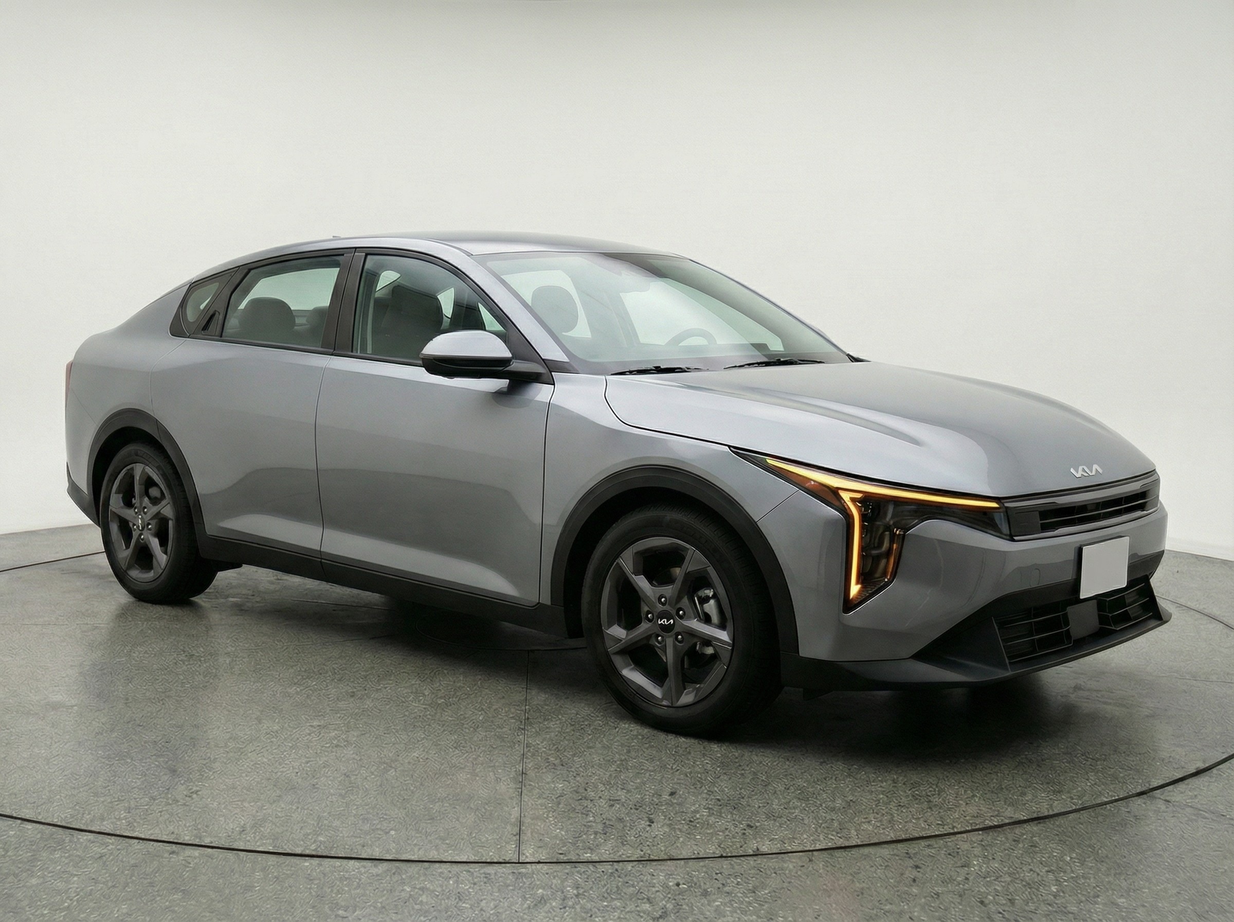 Thumbnail: 2025 Kia K4 - 1