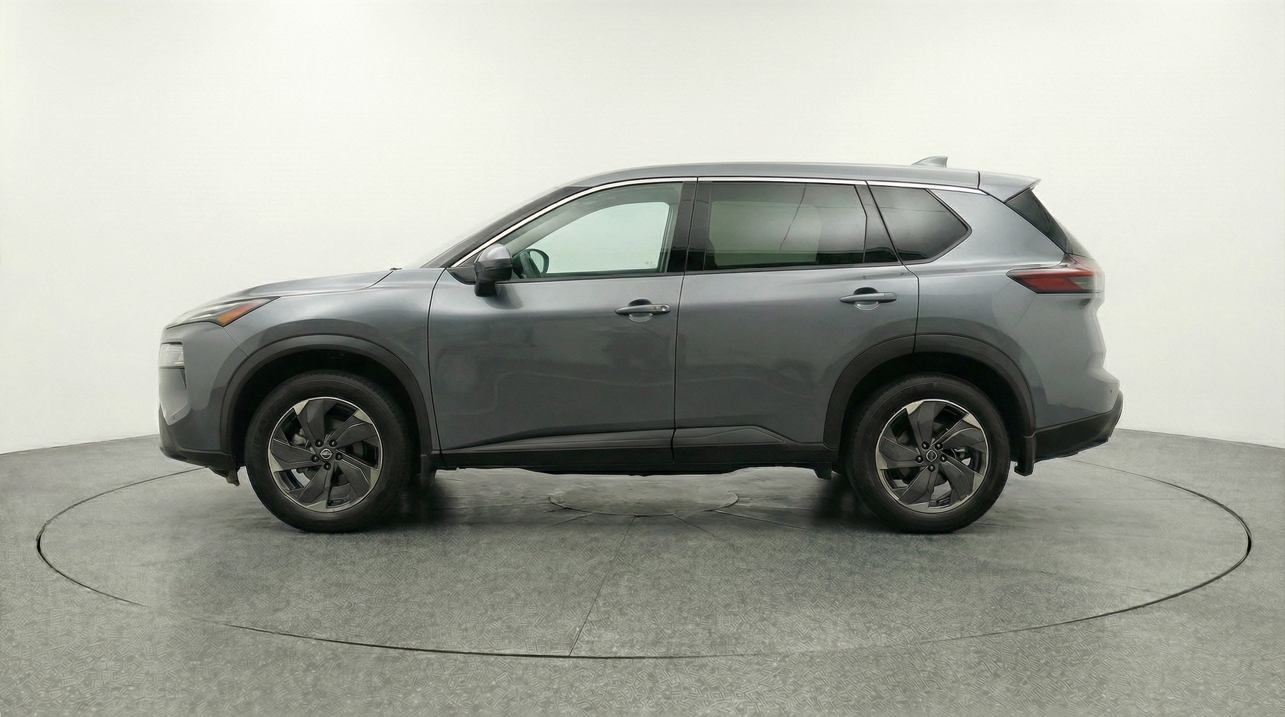 Thumbnail: 2025 Nissan Rogue - 4