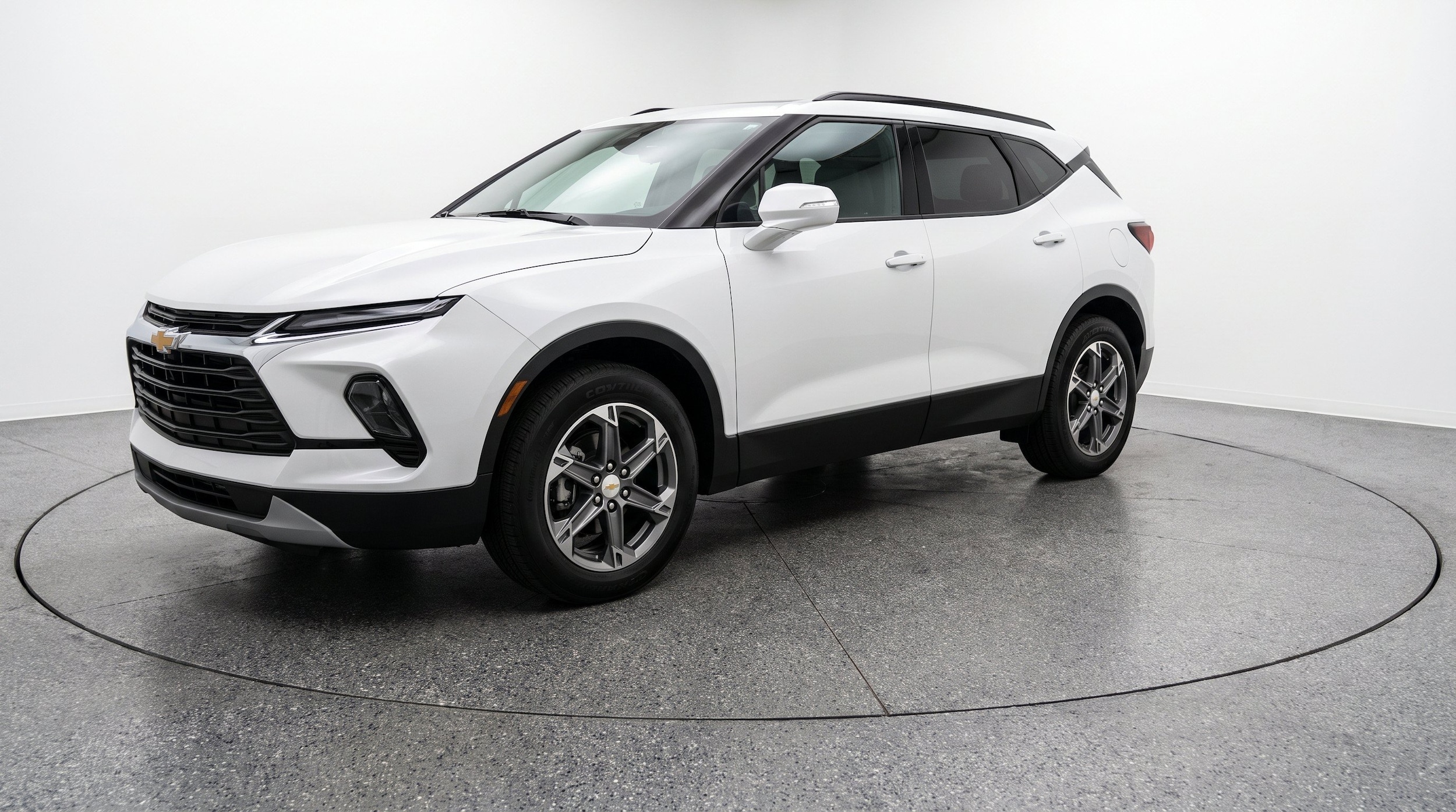 Thumbnail: 2025 Chevrolet Blazer - 3